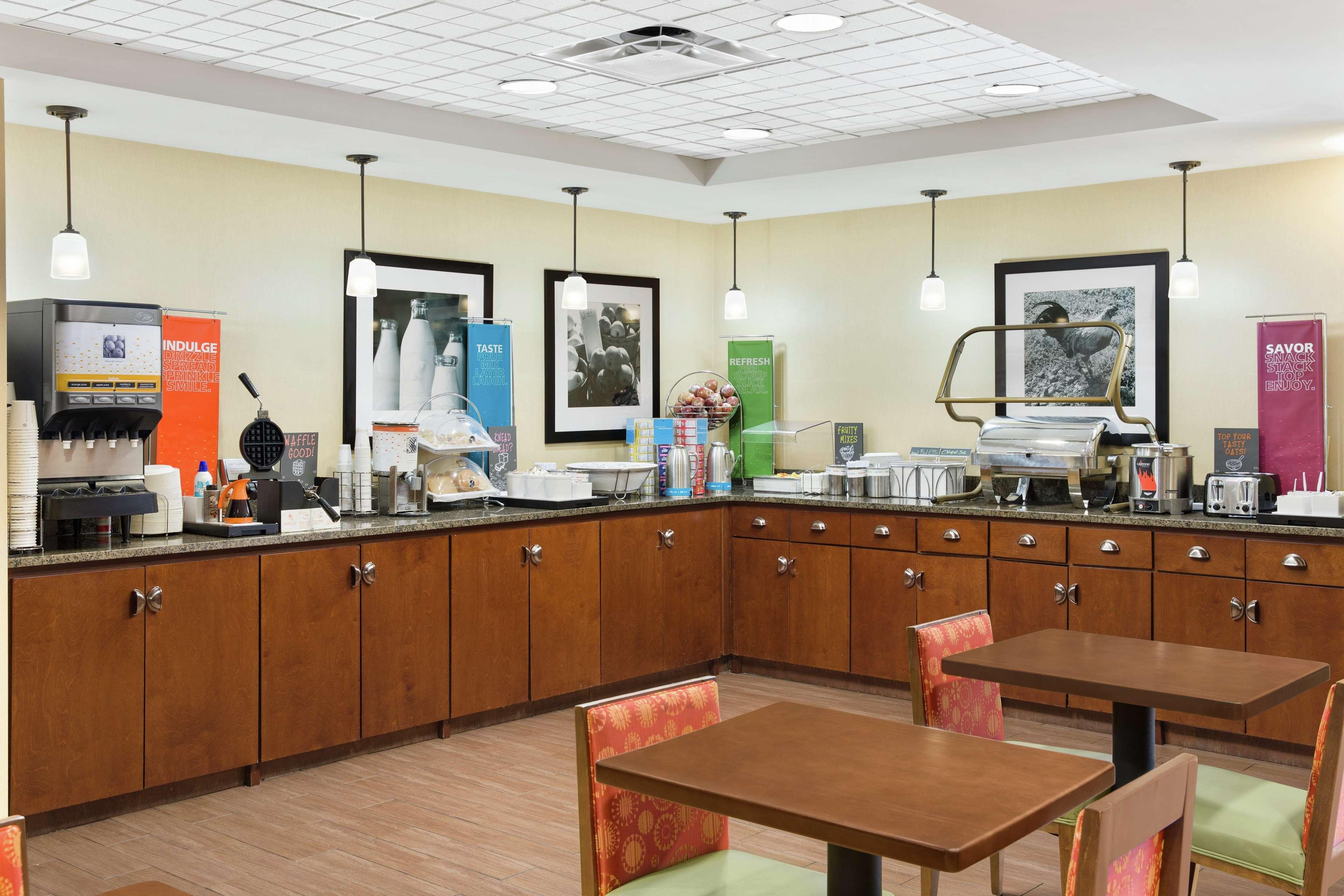 Hampton Inn Columbus North