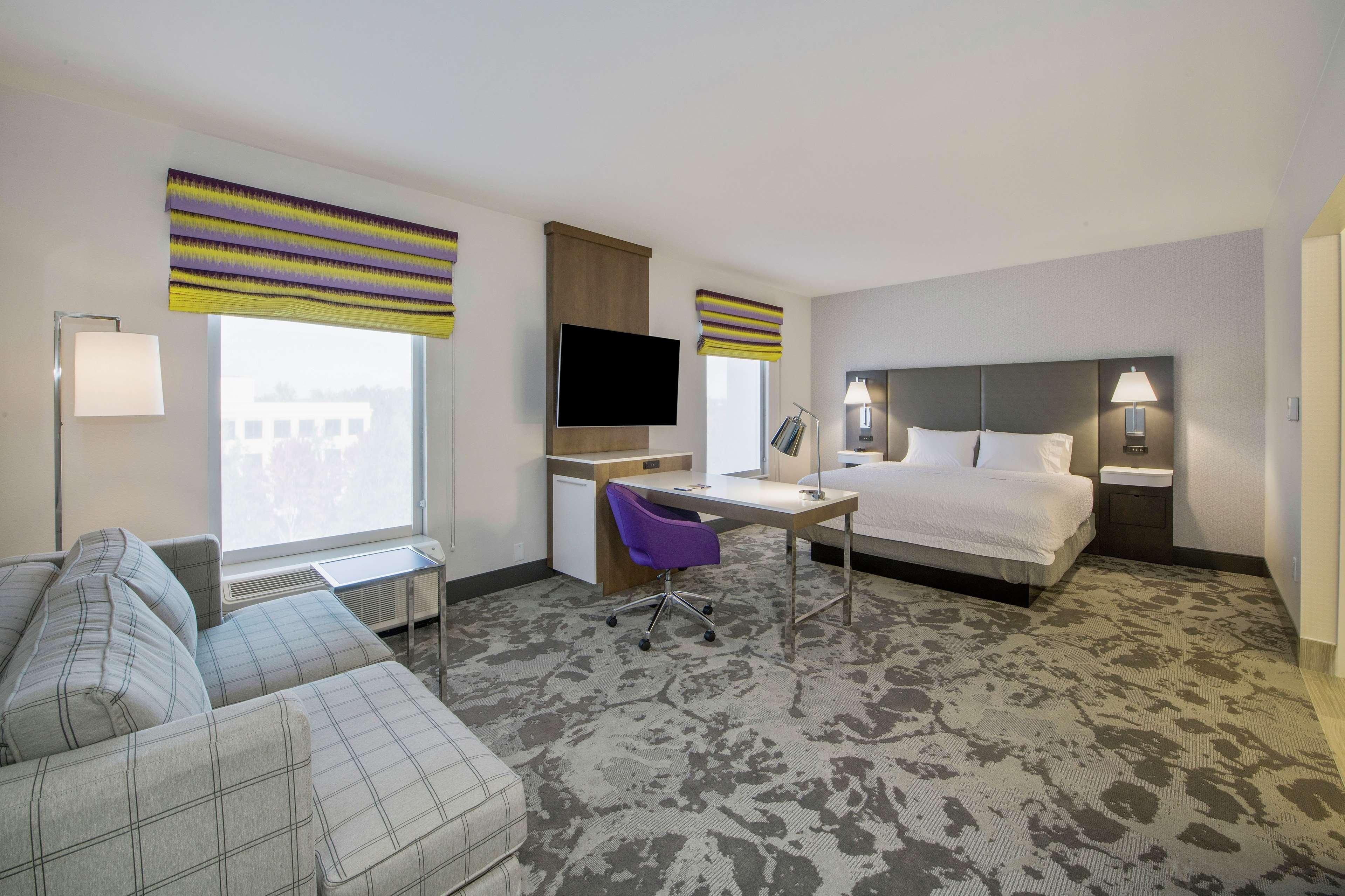 Hampton Inn & Suites Raleigh Durham Airport