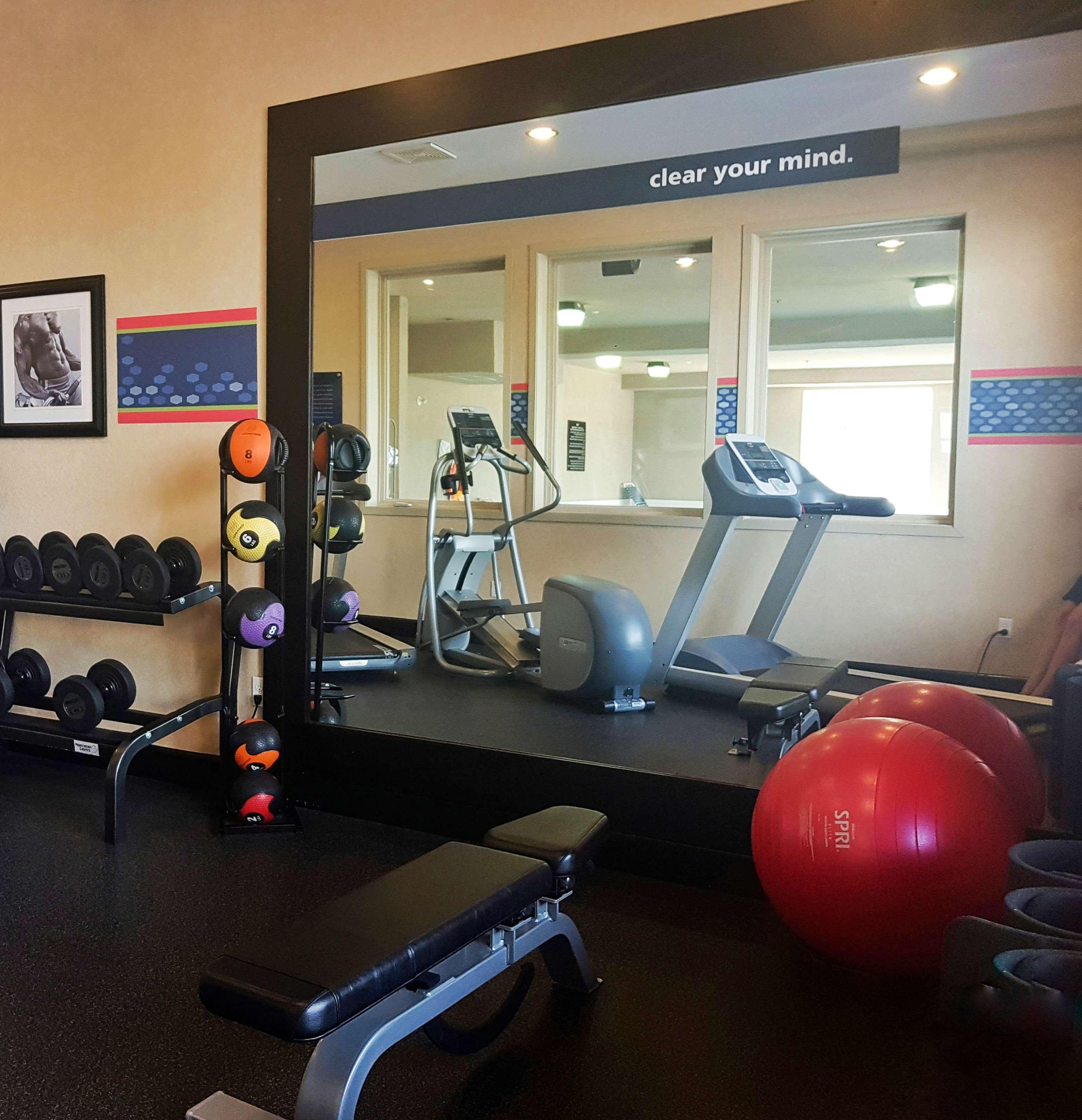 Hampton Inn & Suites Edmonton Int'l Airport