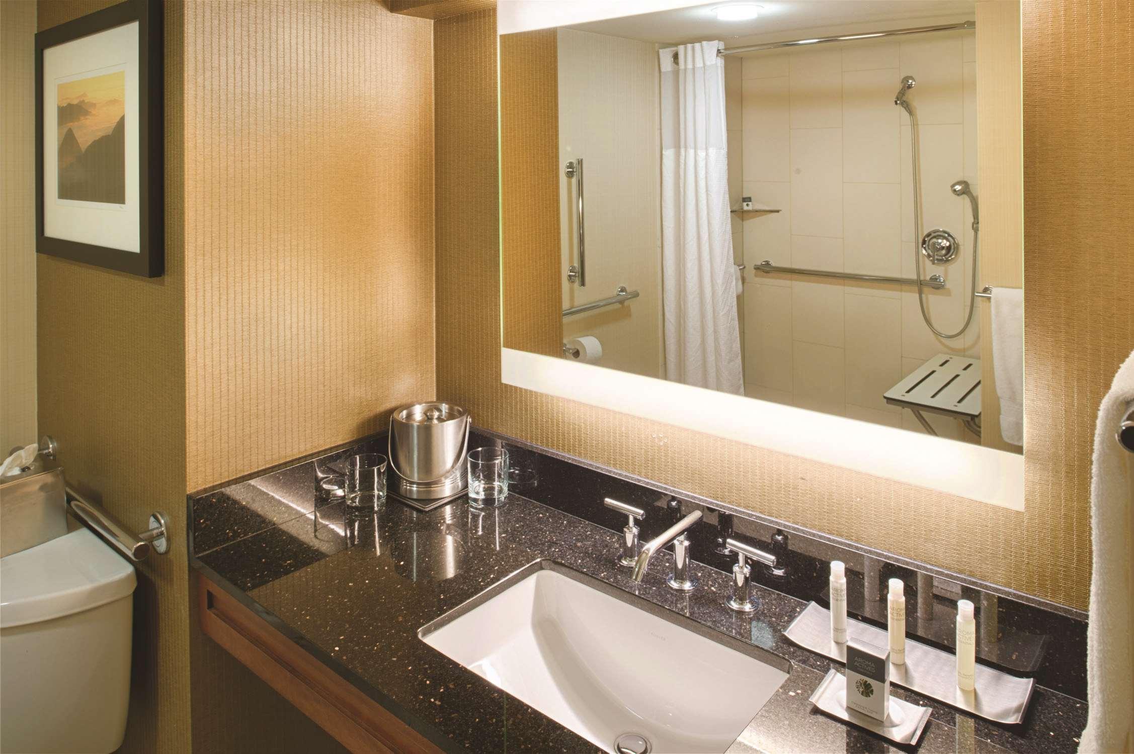 Doubletree Hotel Seattle Airport