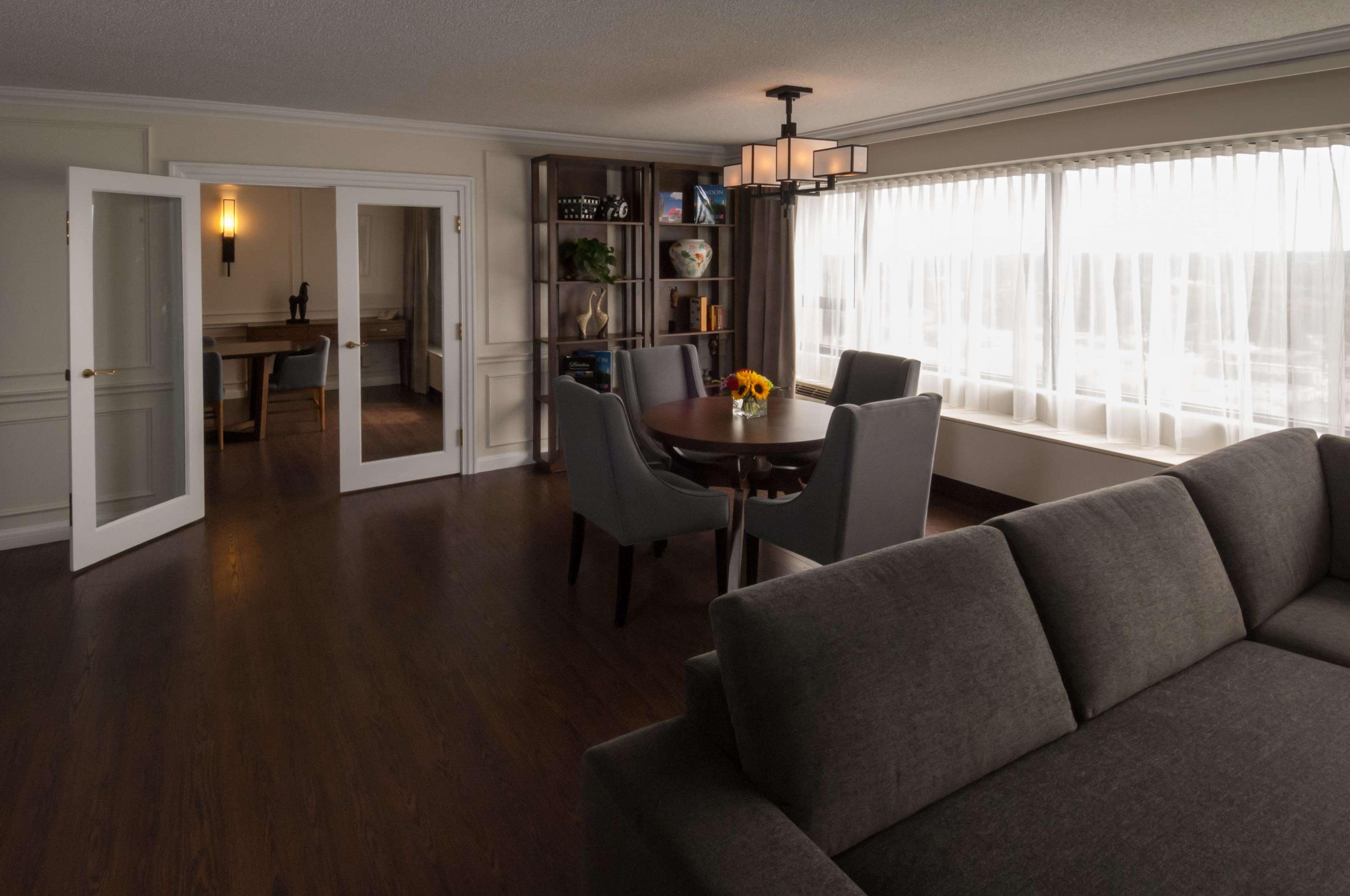 DoubleTree by Hilton London Ontario