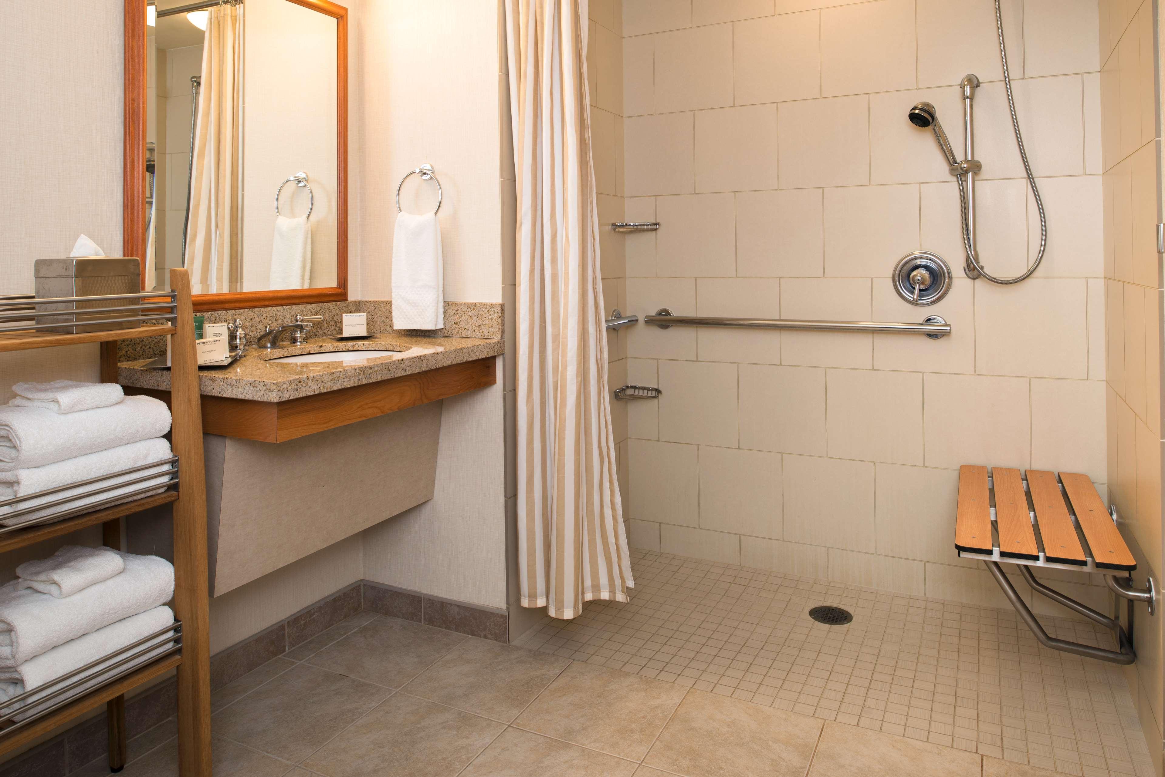 Hilton Seattle Airport & Conference Center