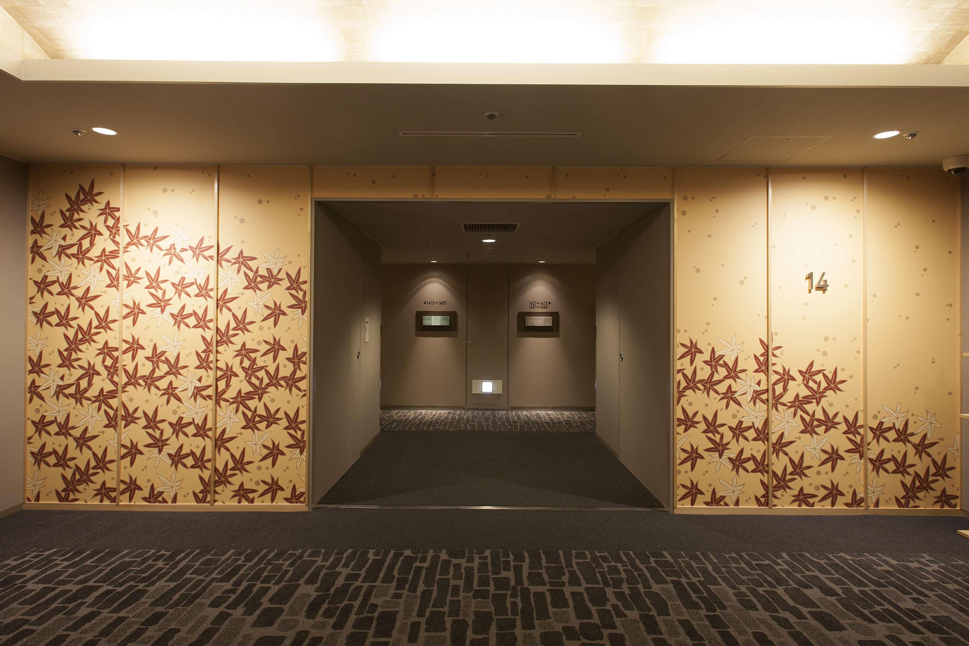 Kanazawa Tokyu Hotel by null