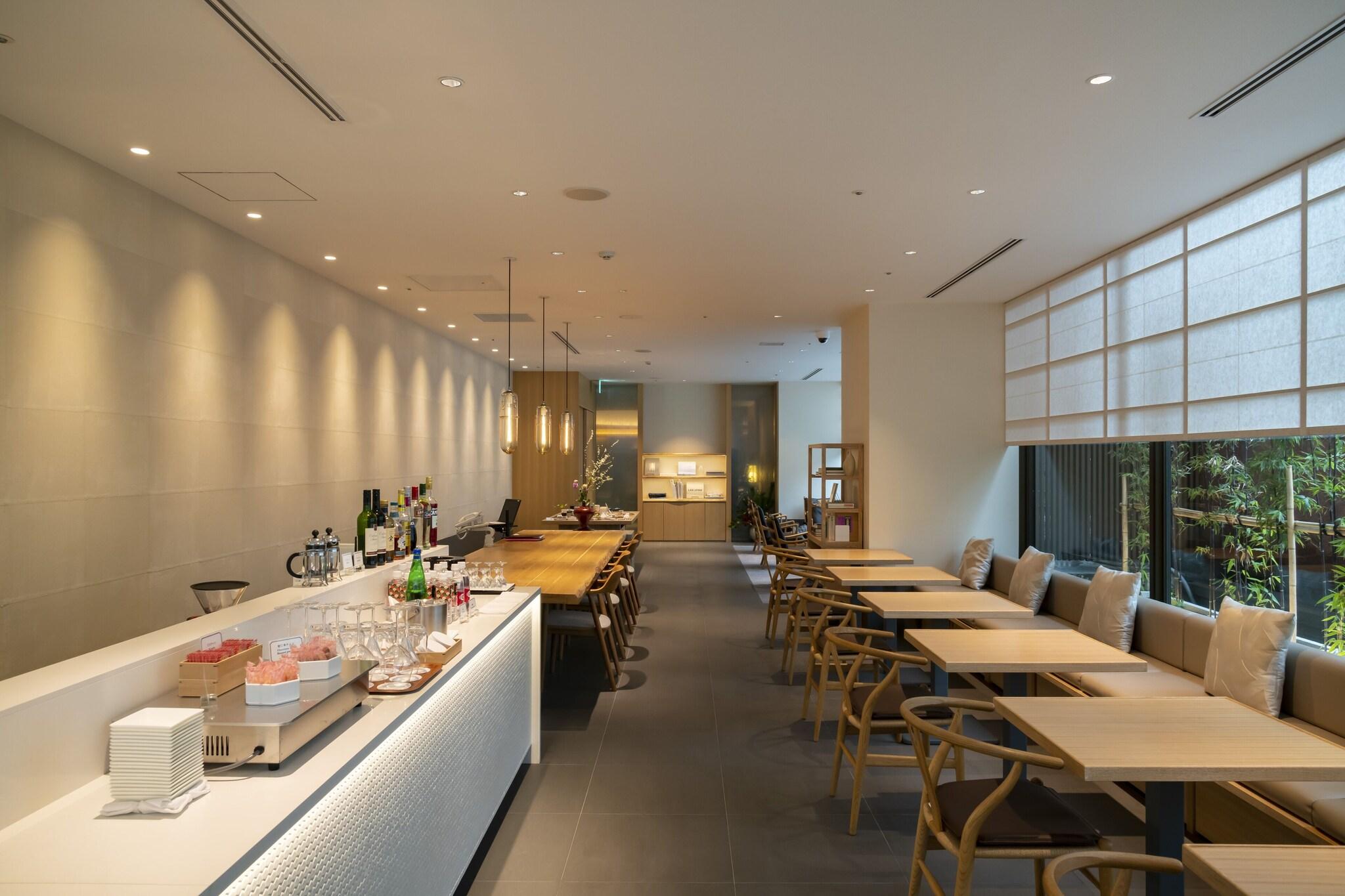 Kanazawa Tokyu Hotel by null