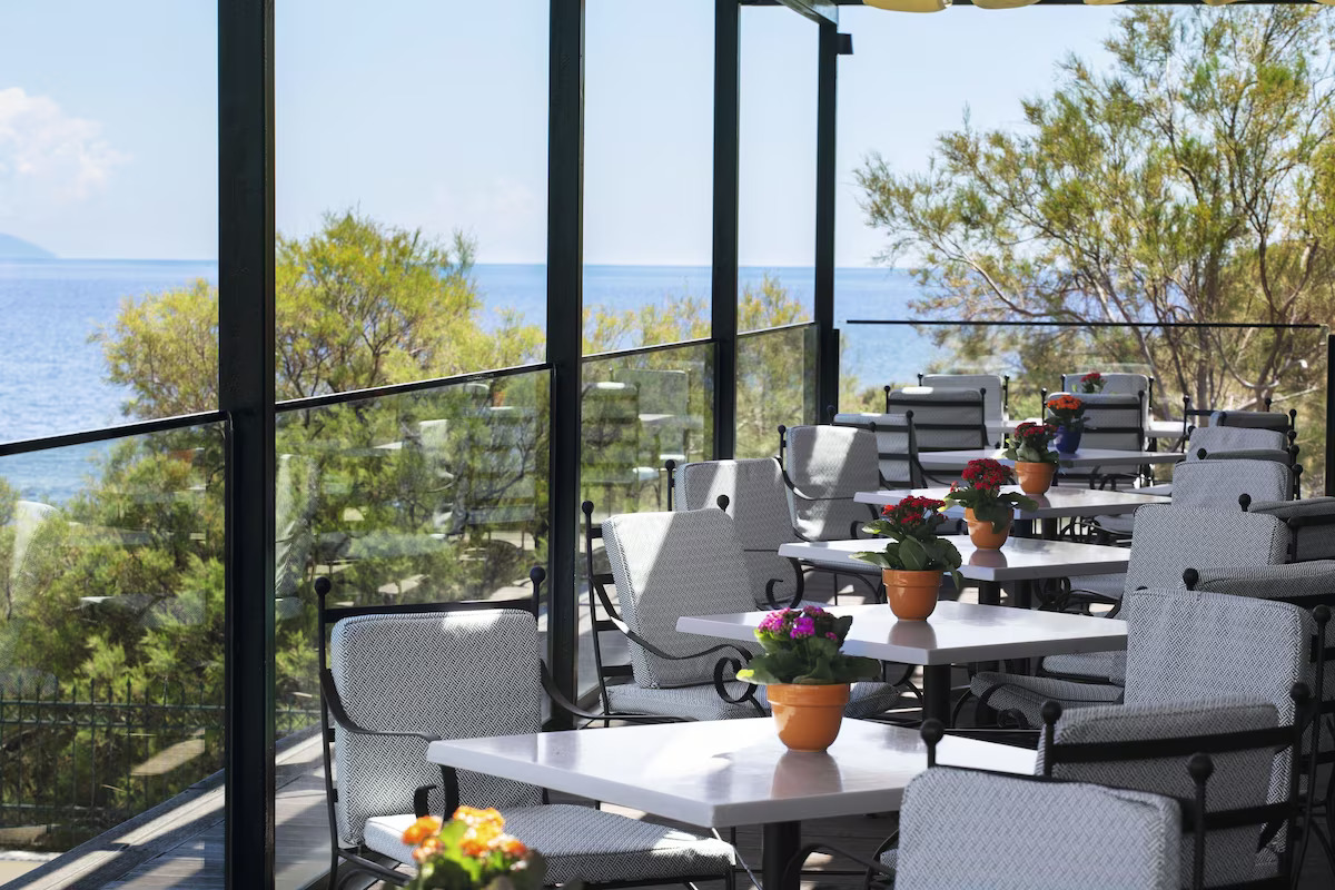 Ramada Attica Riviera - attēls