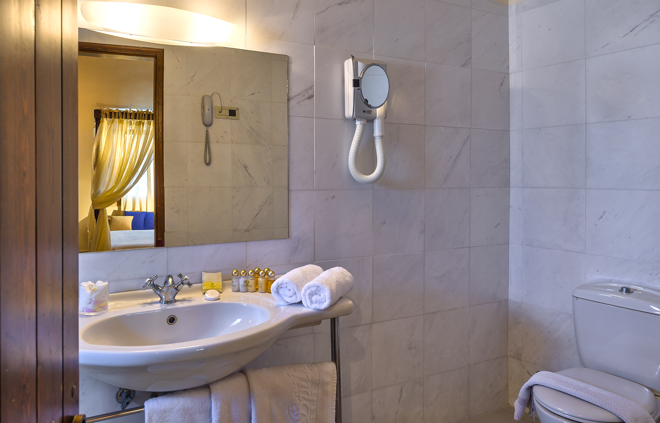 Spilia Village Hotel & Villas