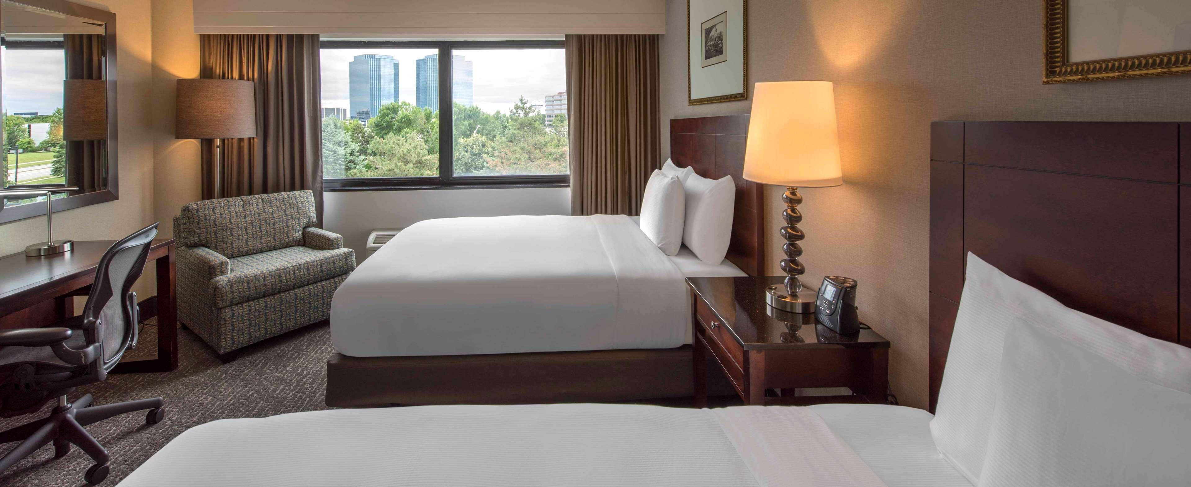 Doubletree By Hilton Chicago Schaumburg