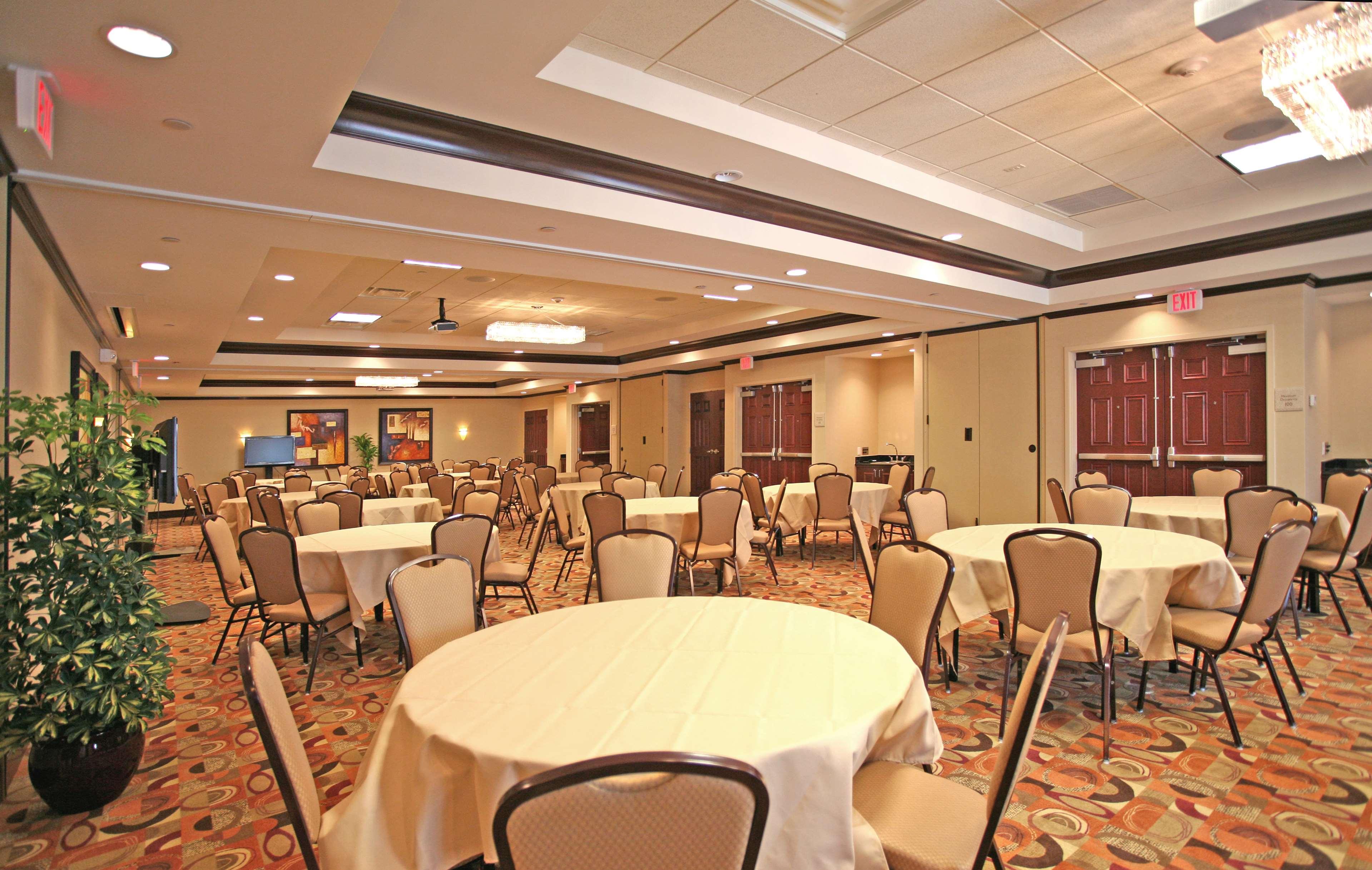 Hilton Garden Inn Cincinnati Blue Ash