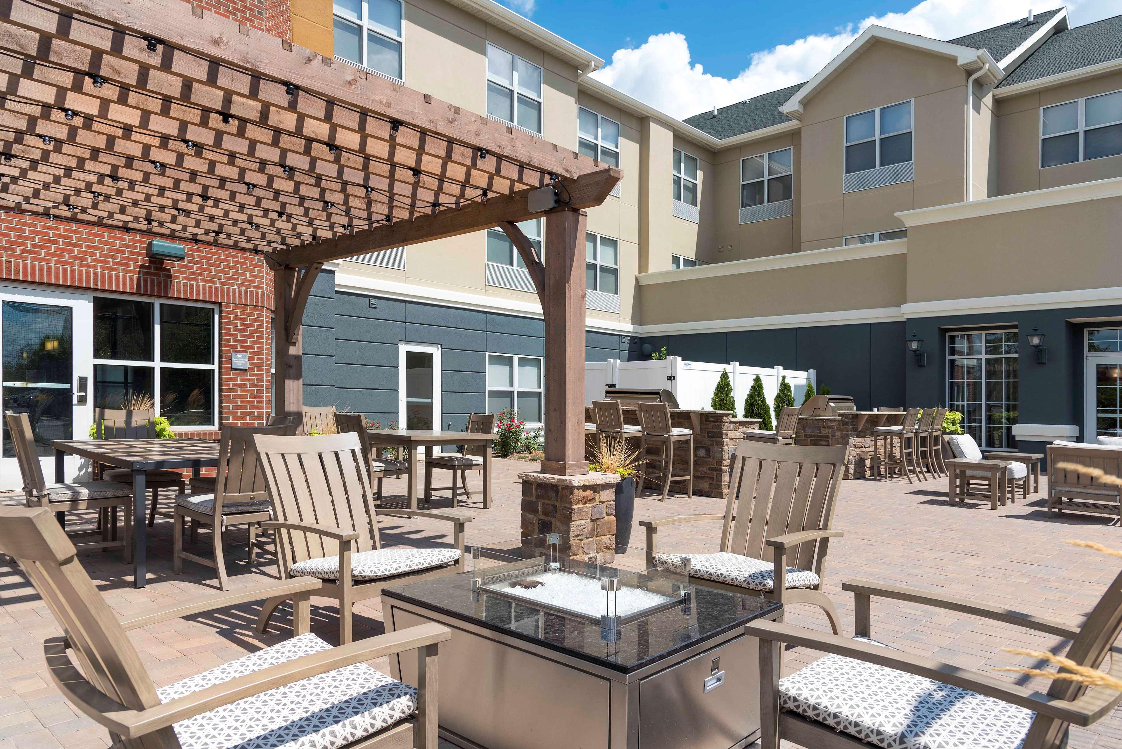 Homewood Suites by Hilton Indpls Airport / Plainfi