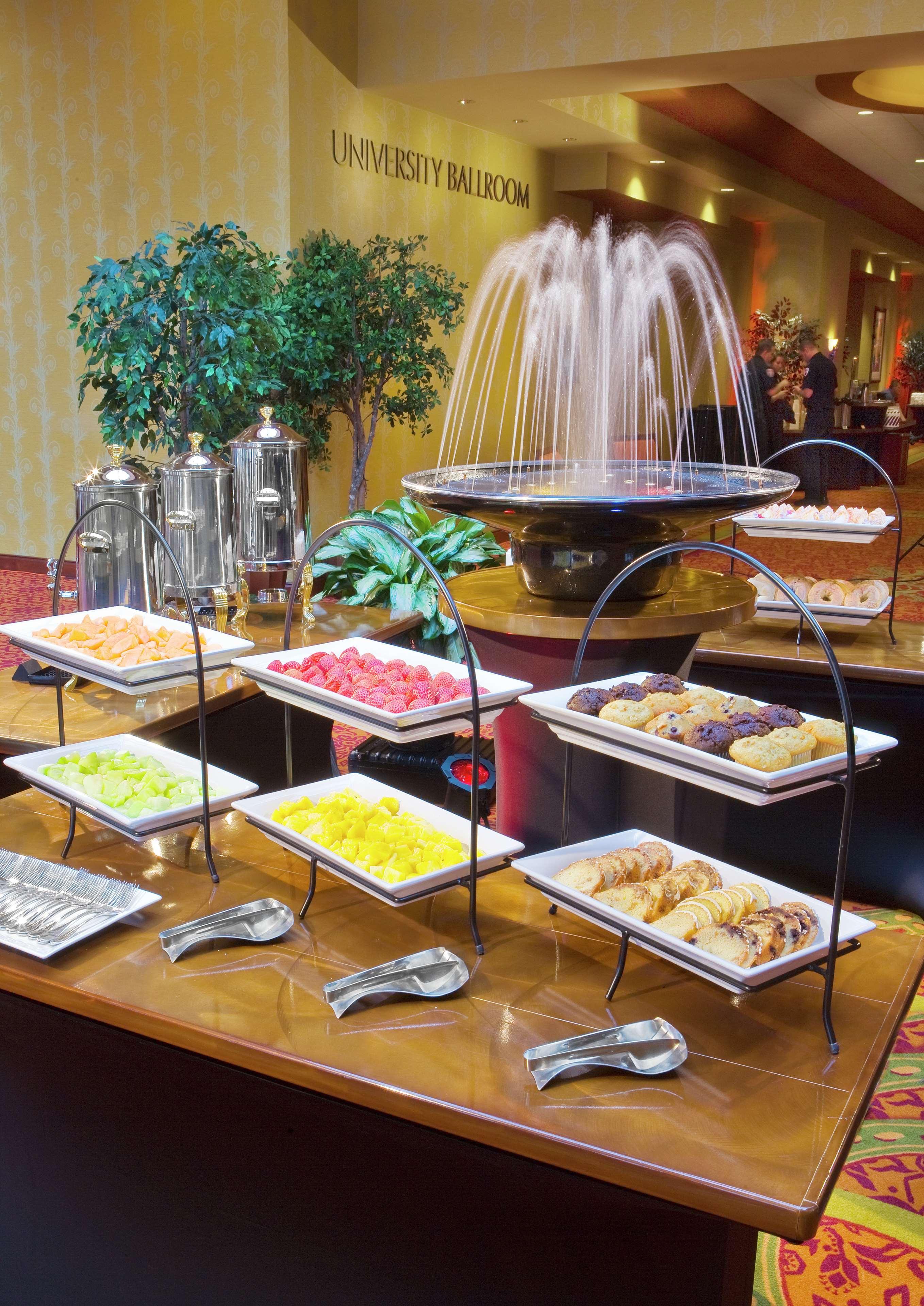 Embassy Suites by Hilton Norman Hotel & Conference