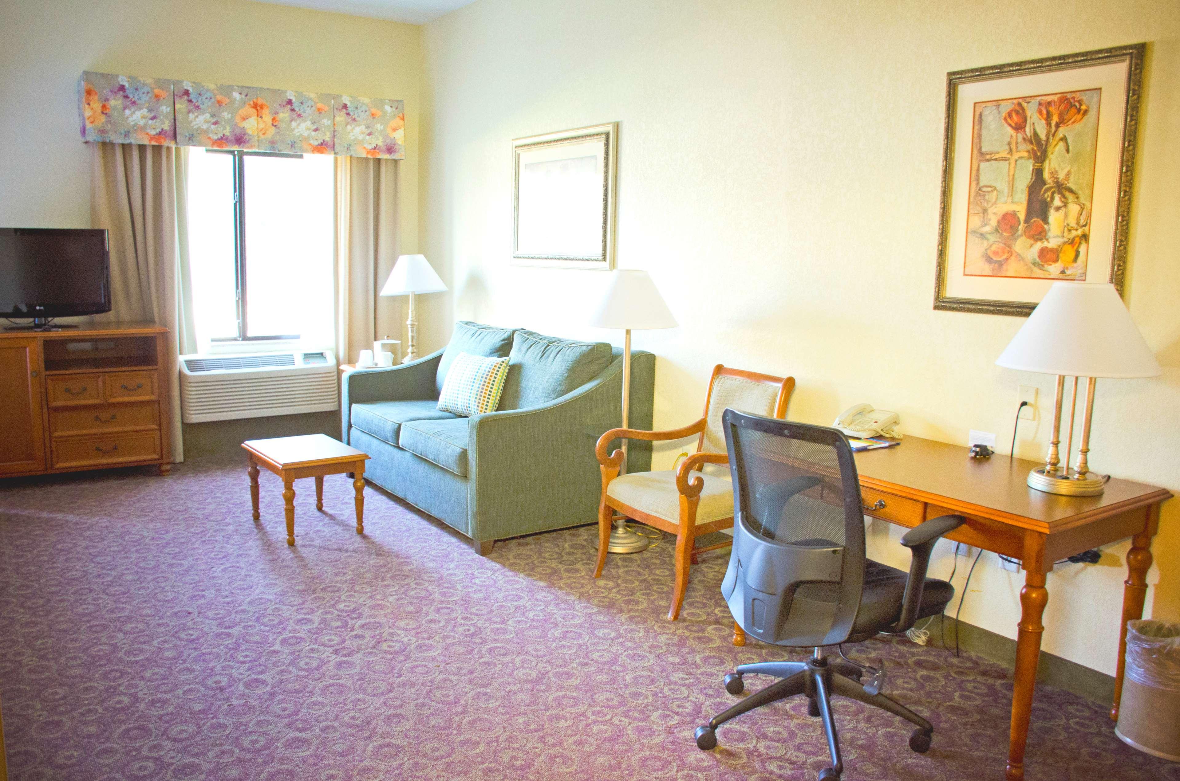 Hampton Inn & Suites College Station/US 6-East