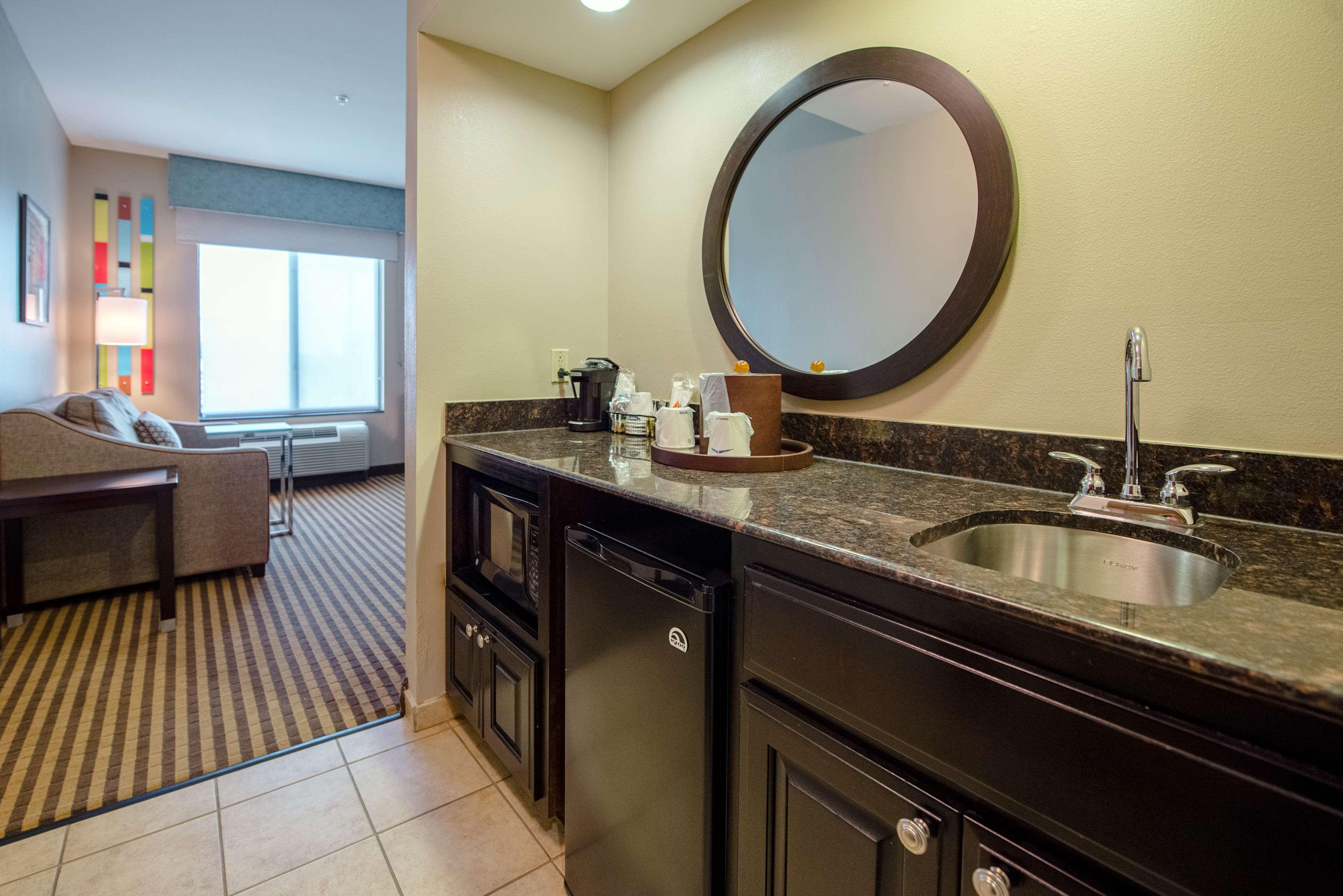 Hampton Inn & Suites Port Arthur