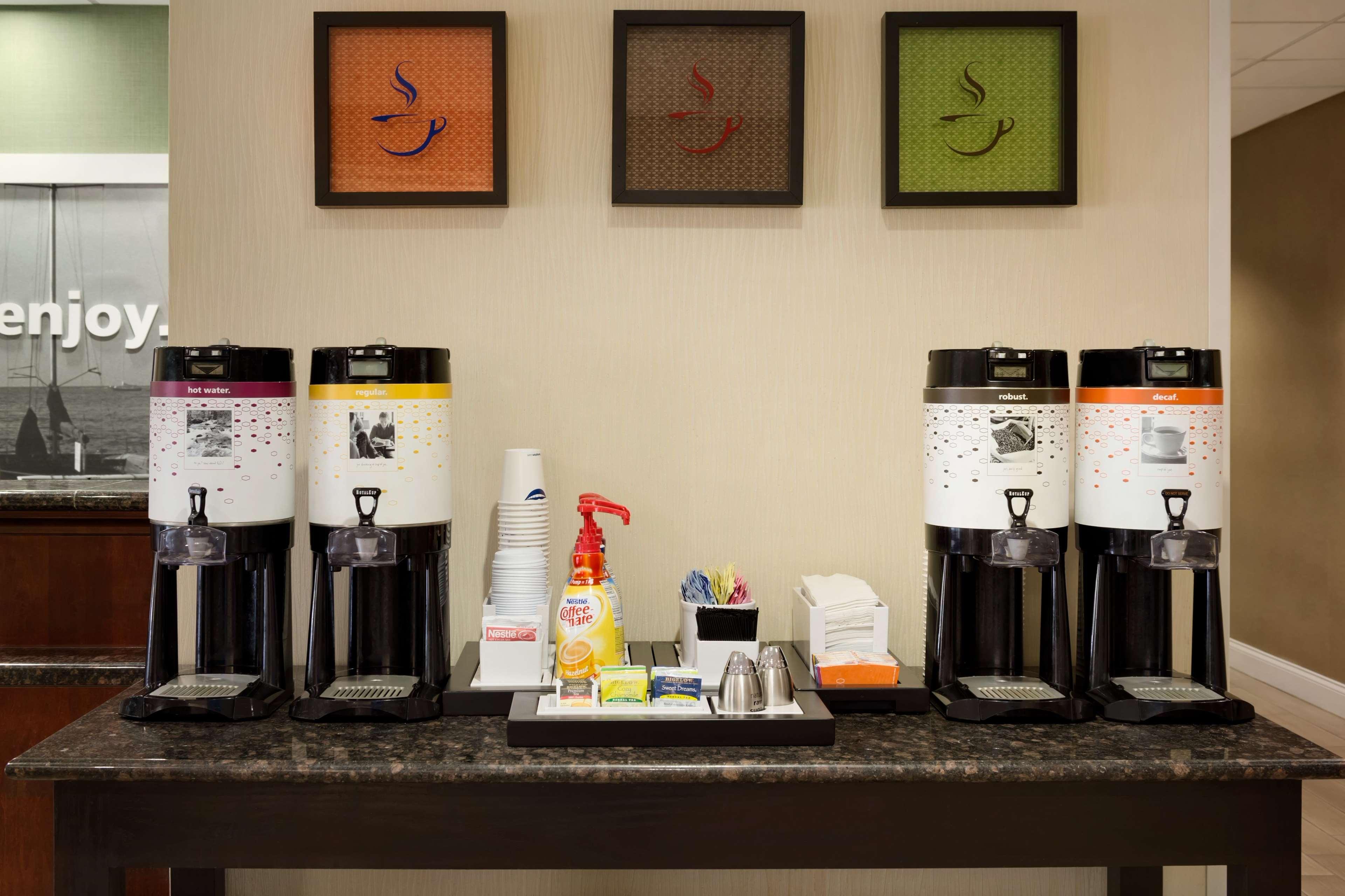 Hampton Inn & Suites Largo