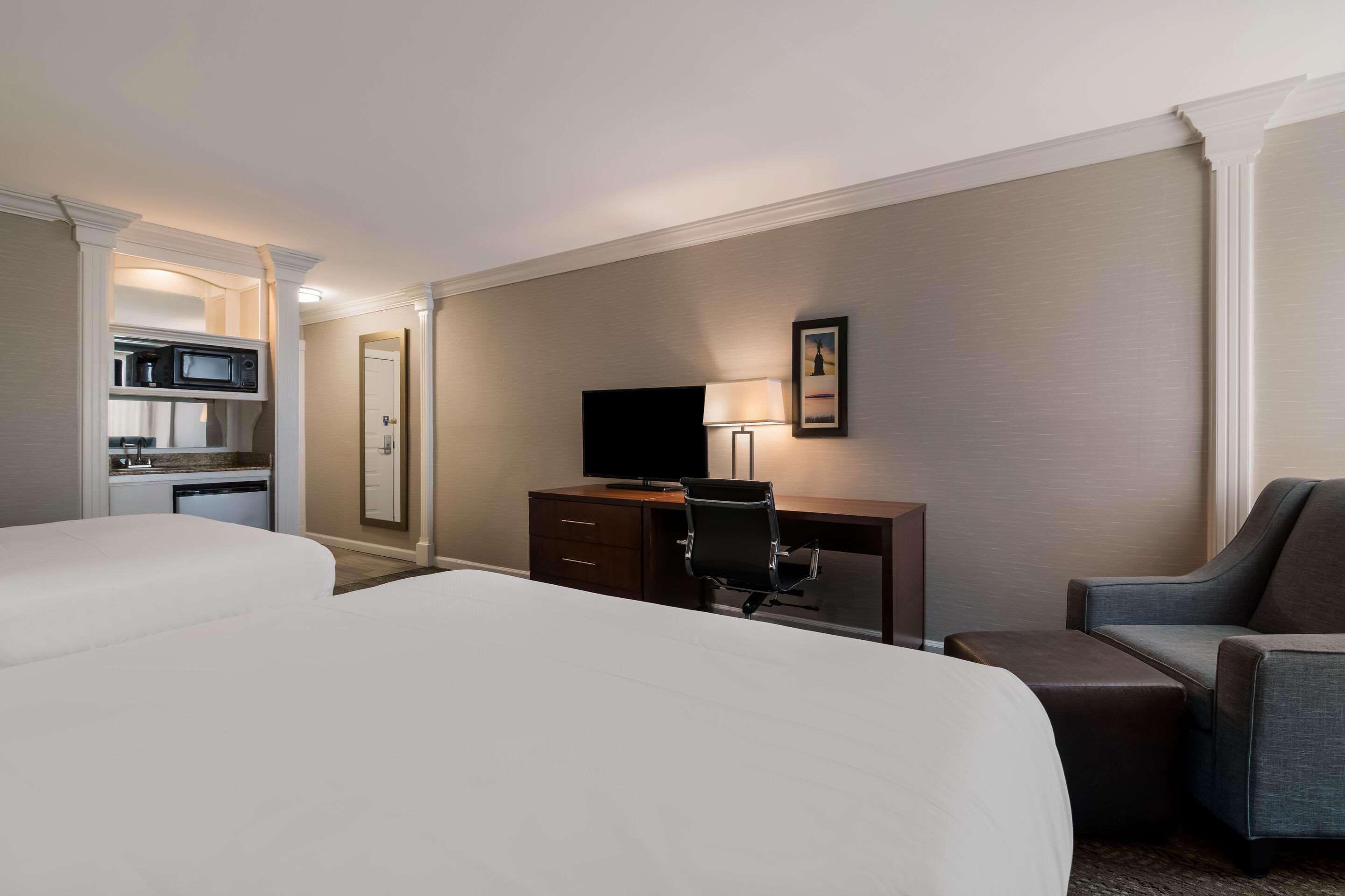 Comfort Inn & Suites Plattsburgh - Morrisonville