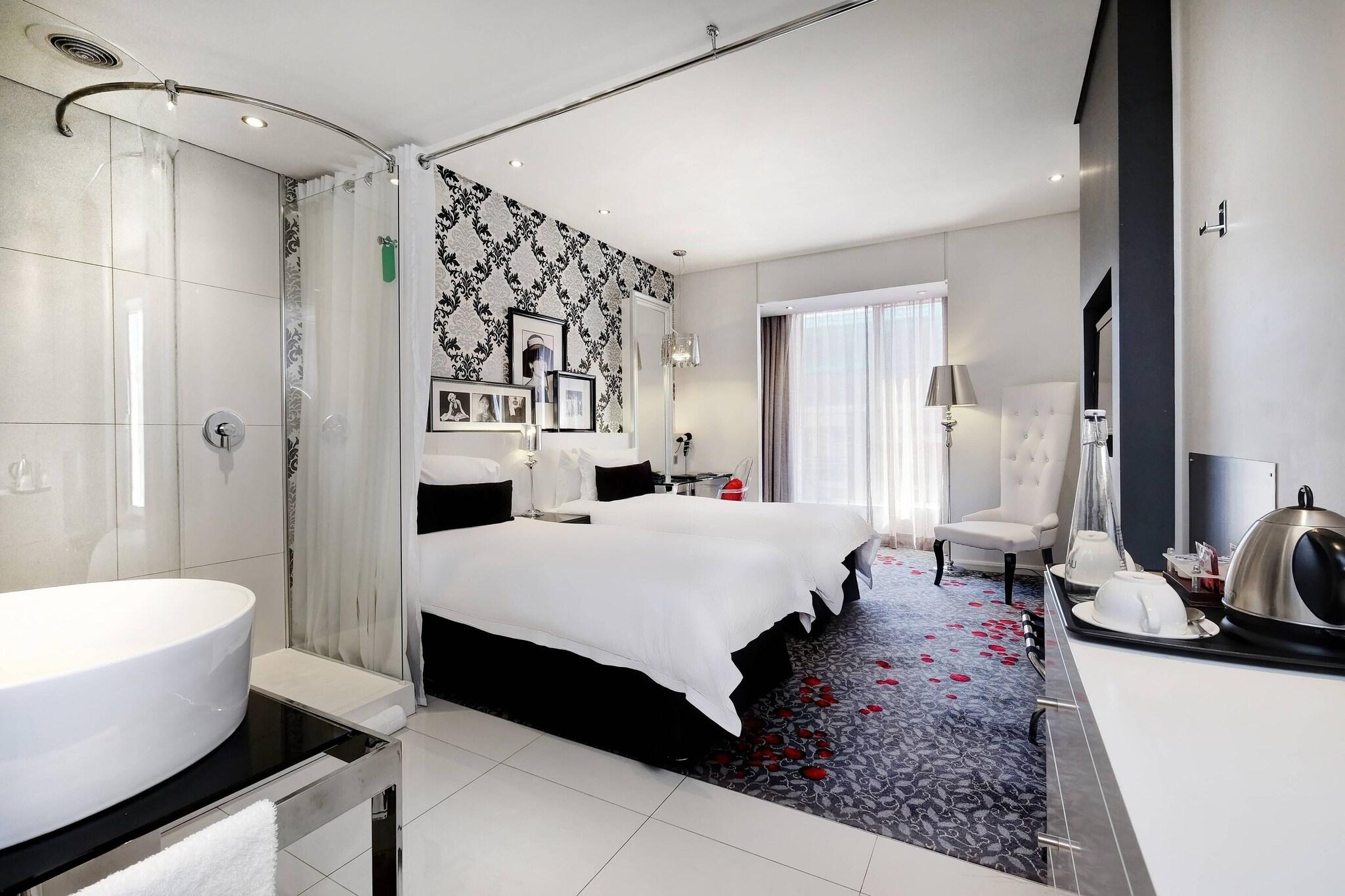 Protea Hotel Fire & Ice! Johannesburg Melrose Arch by null