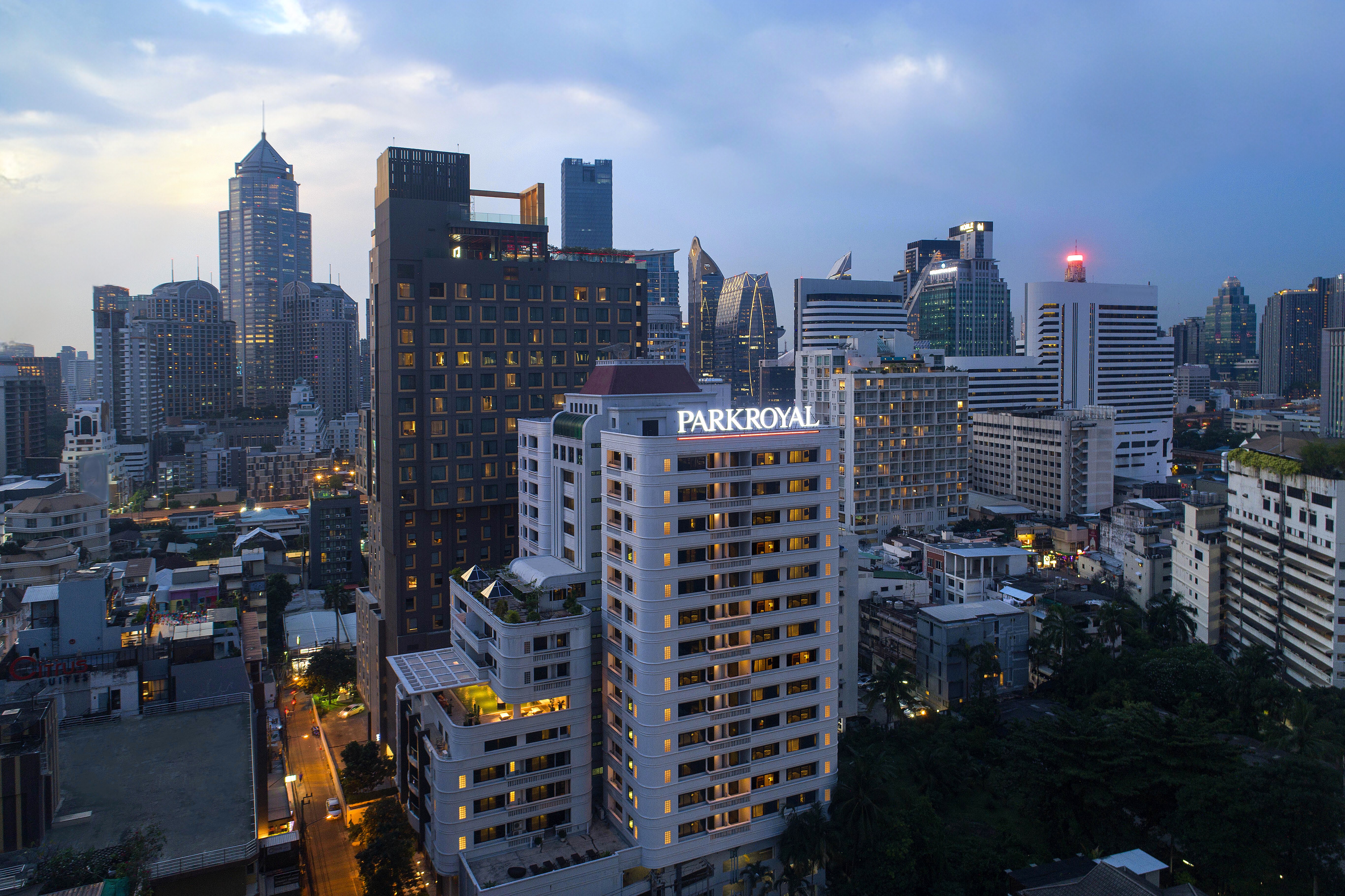 Parkroyal Suites Bangkok