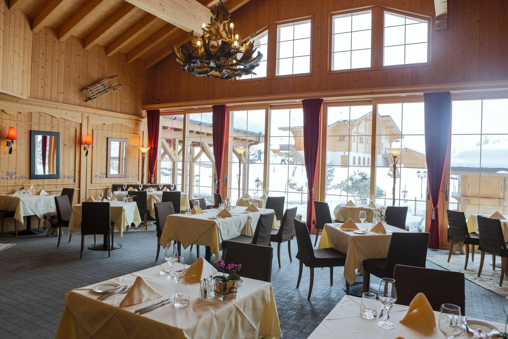 Chalet RoyAlp Hôtel & Spa by null