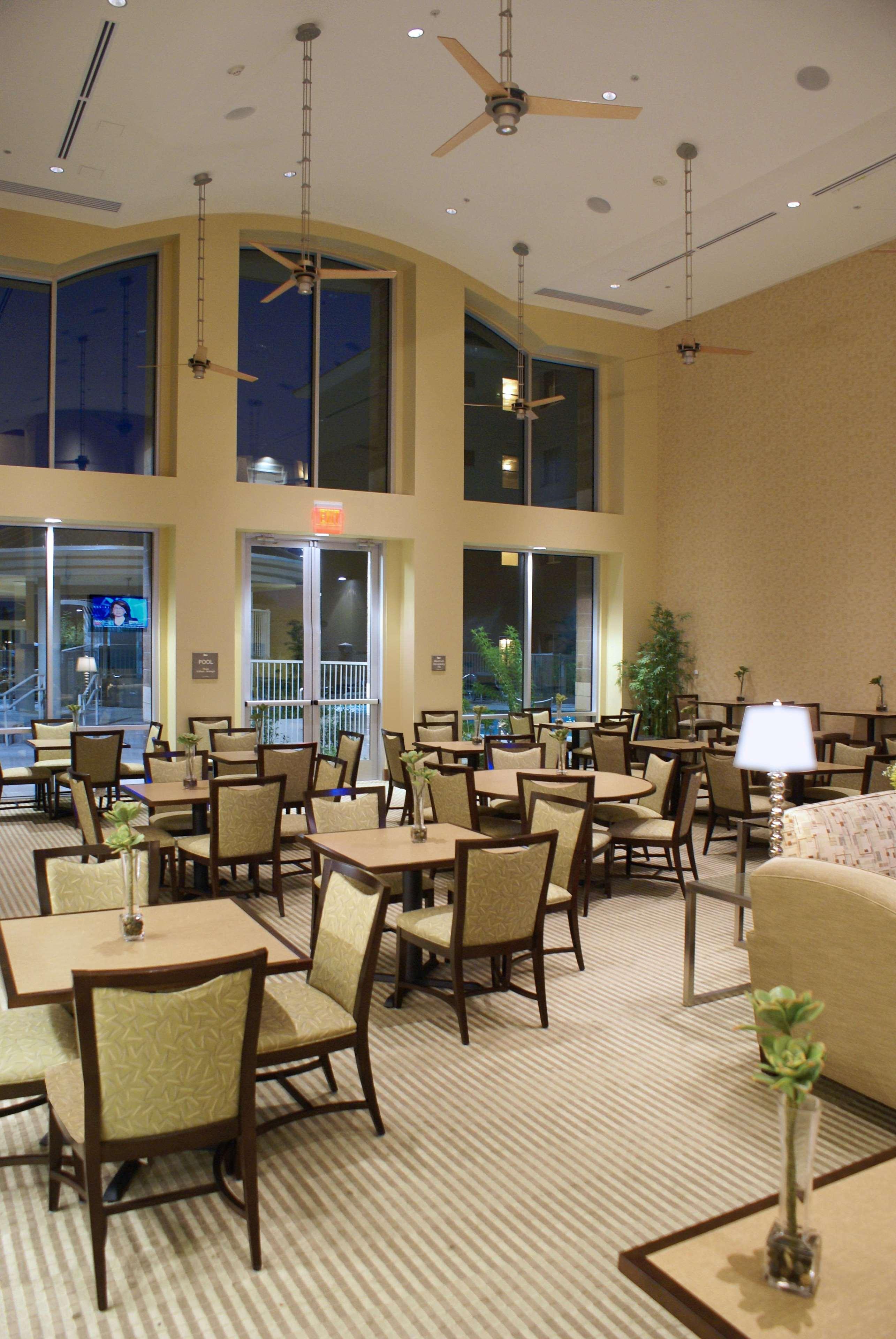 Homewood Suites Phoenix Airport South