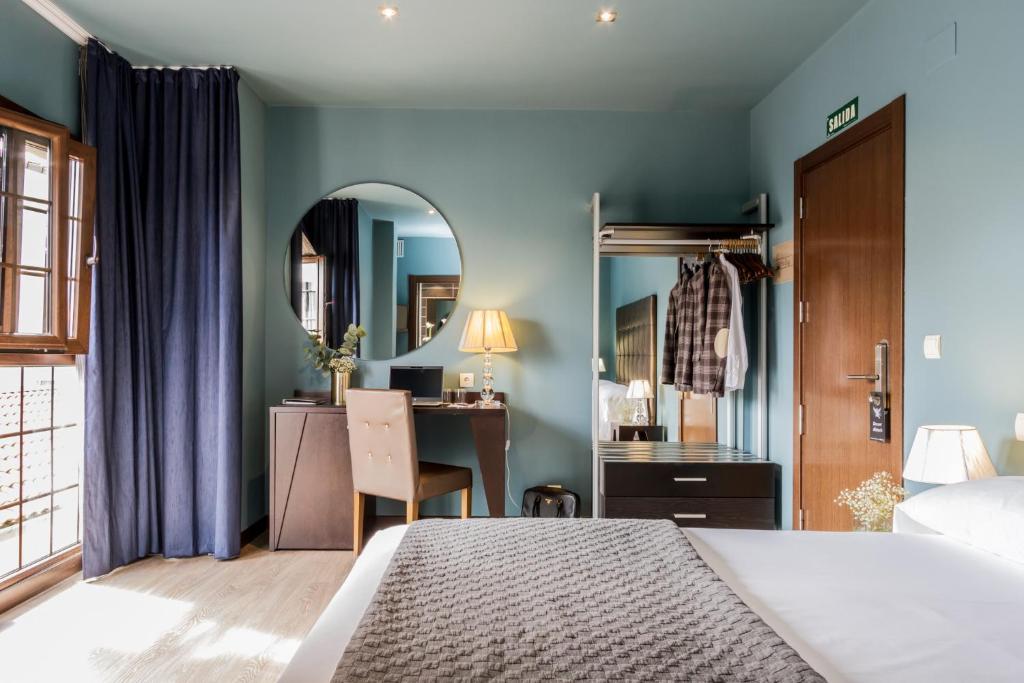 Pamplona Catedral Hotel by null