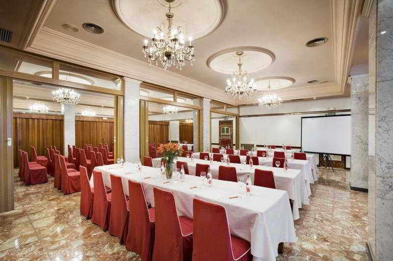 Hotel Roma by null