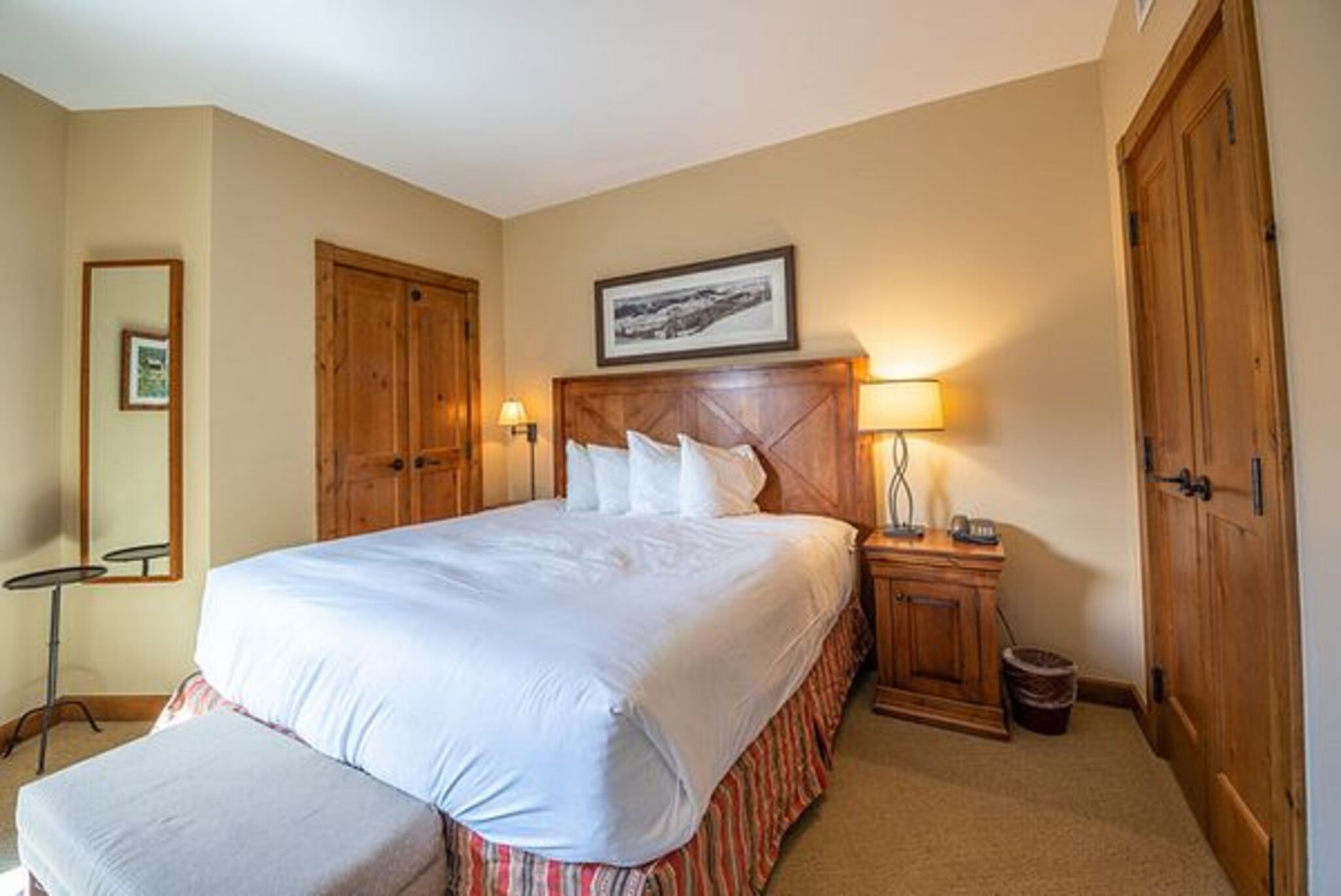 The Lodge at Mountaineer Square, A Vail Resorts 