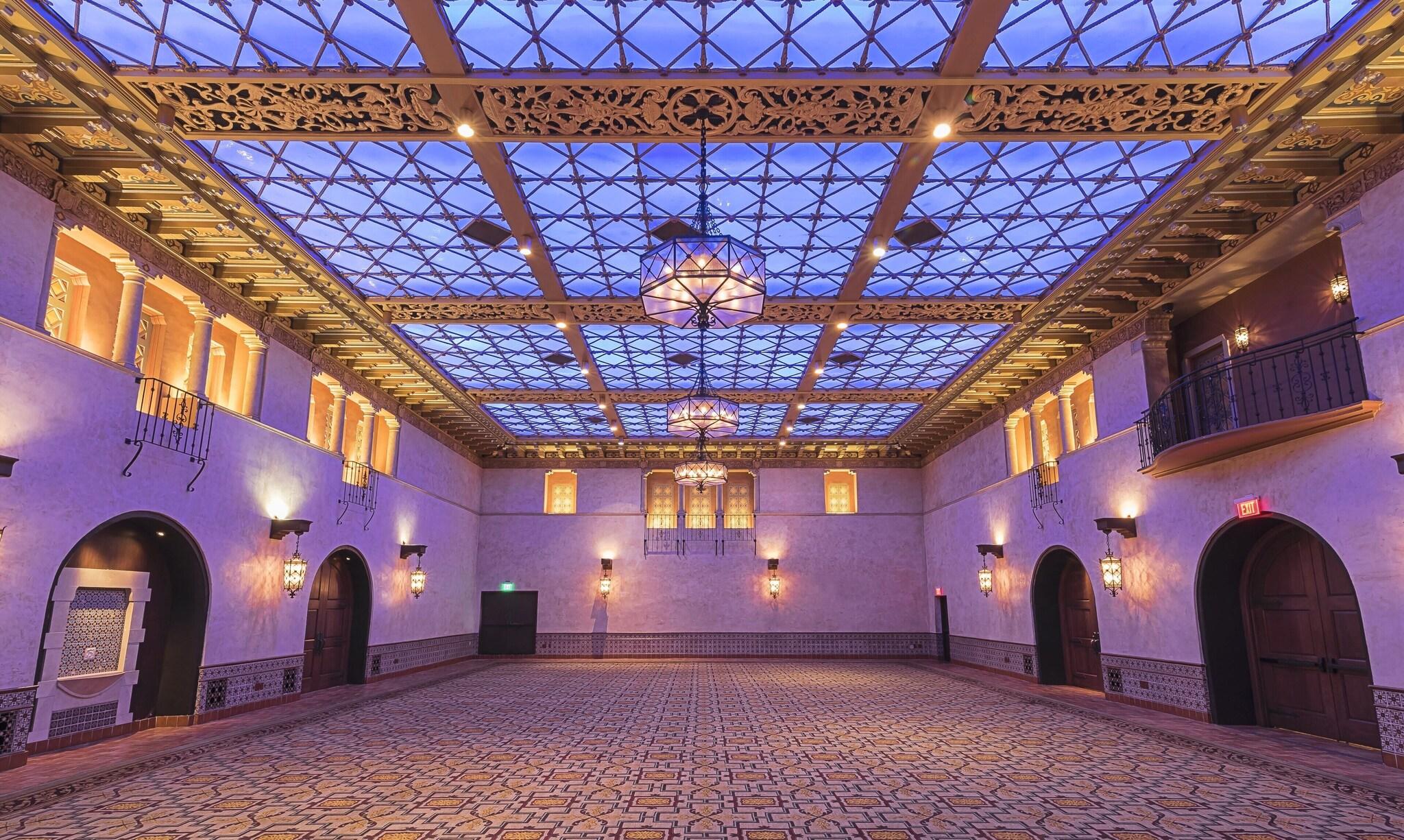 The Hollywood Roosevelt by null