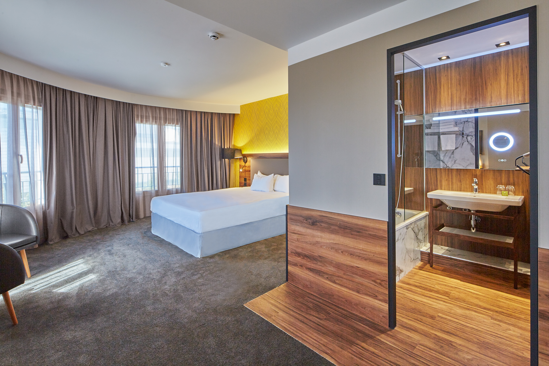 Hotel l'Elysee Val d'Europe by null