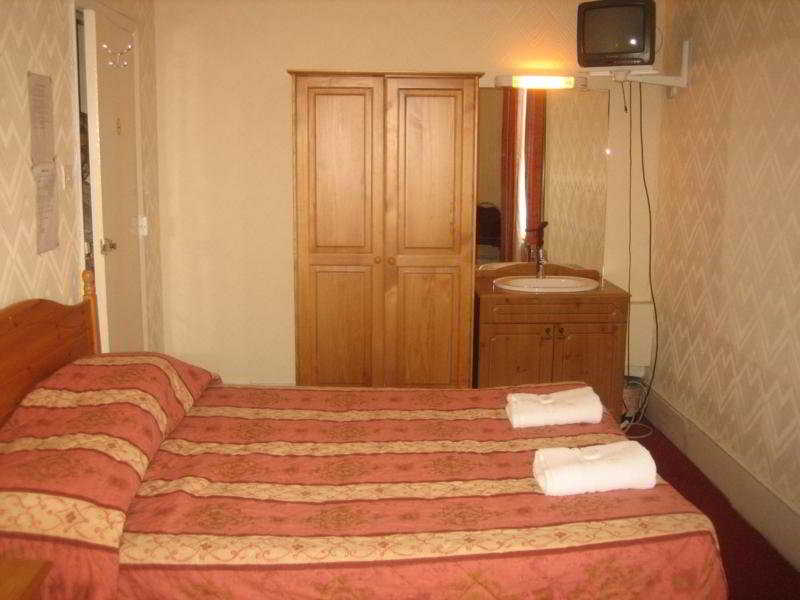 Ravna Gora Hotel by null