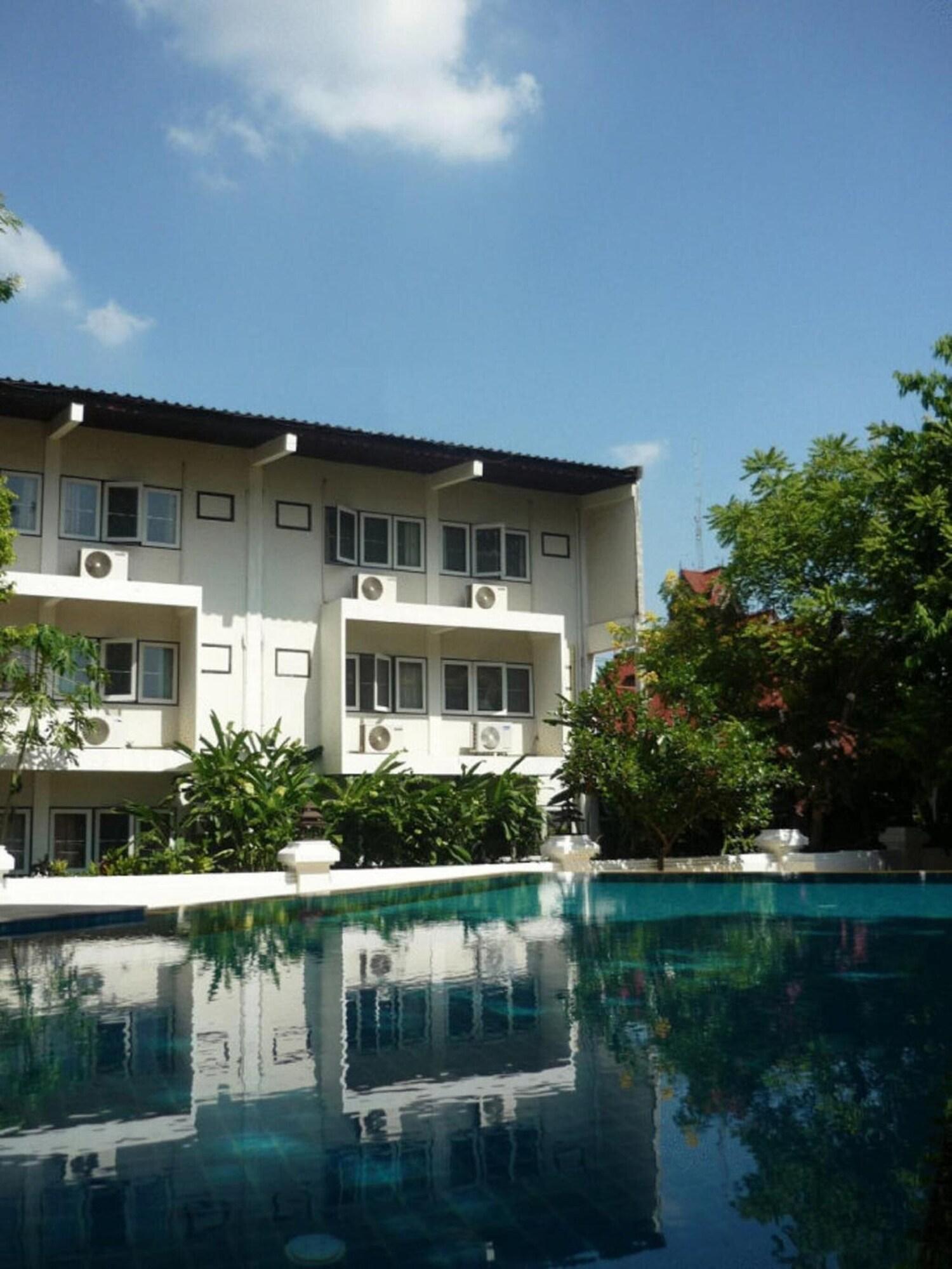 Changpuak Hotel Chiang Mai