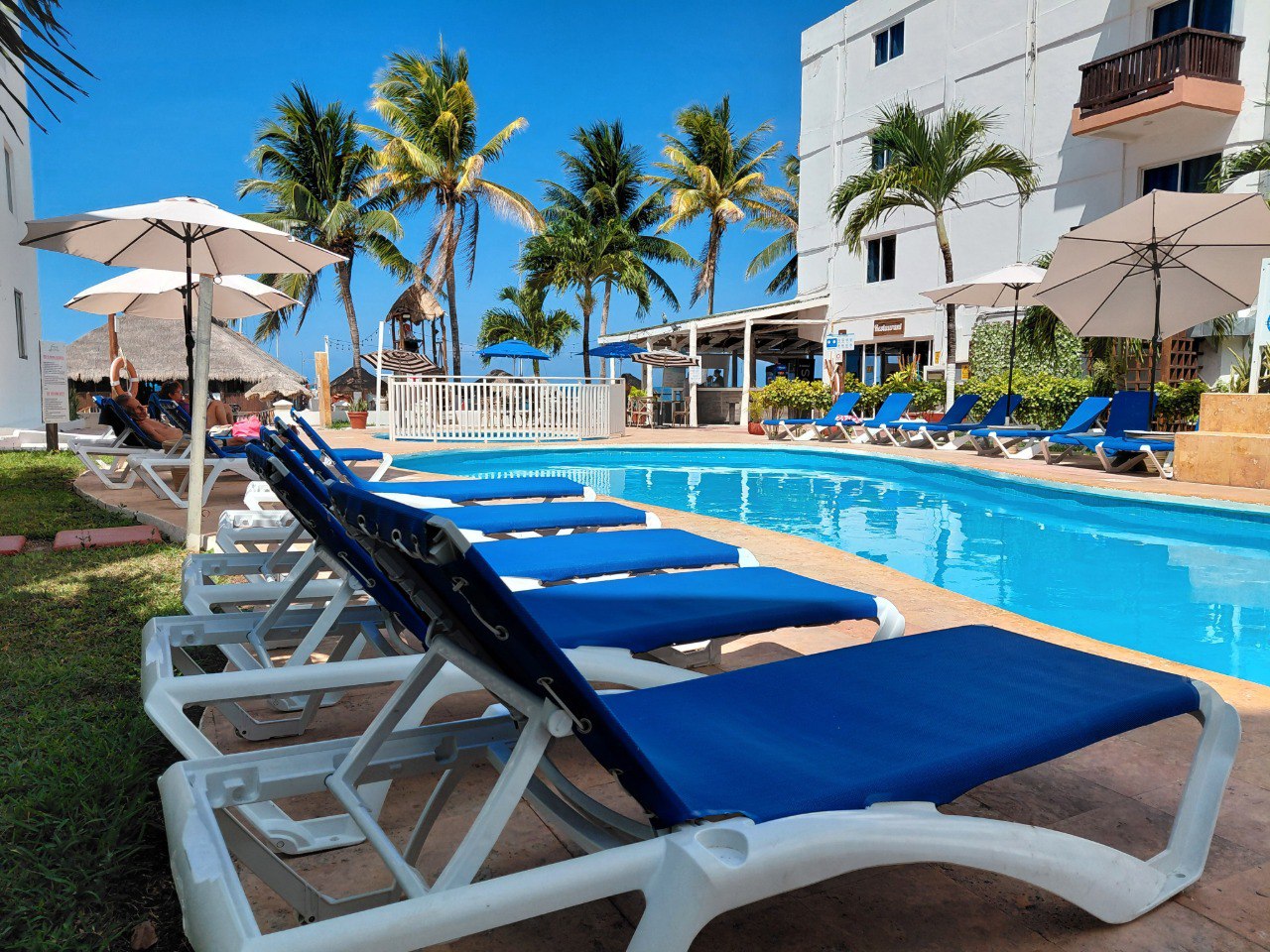 Imperial las Perlas - Poză