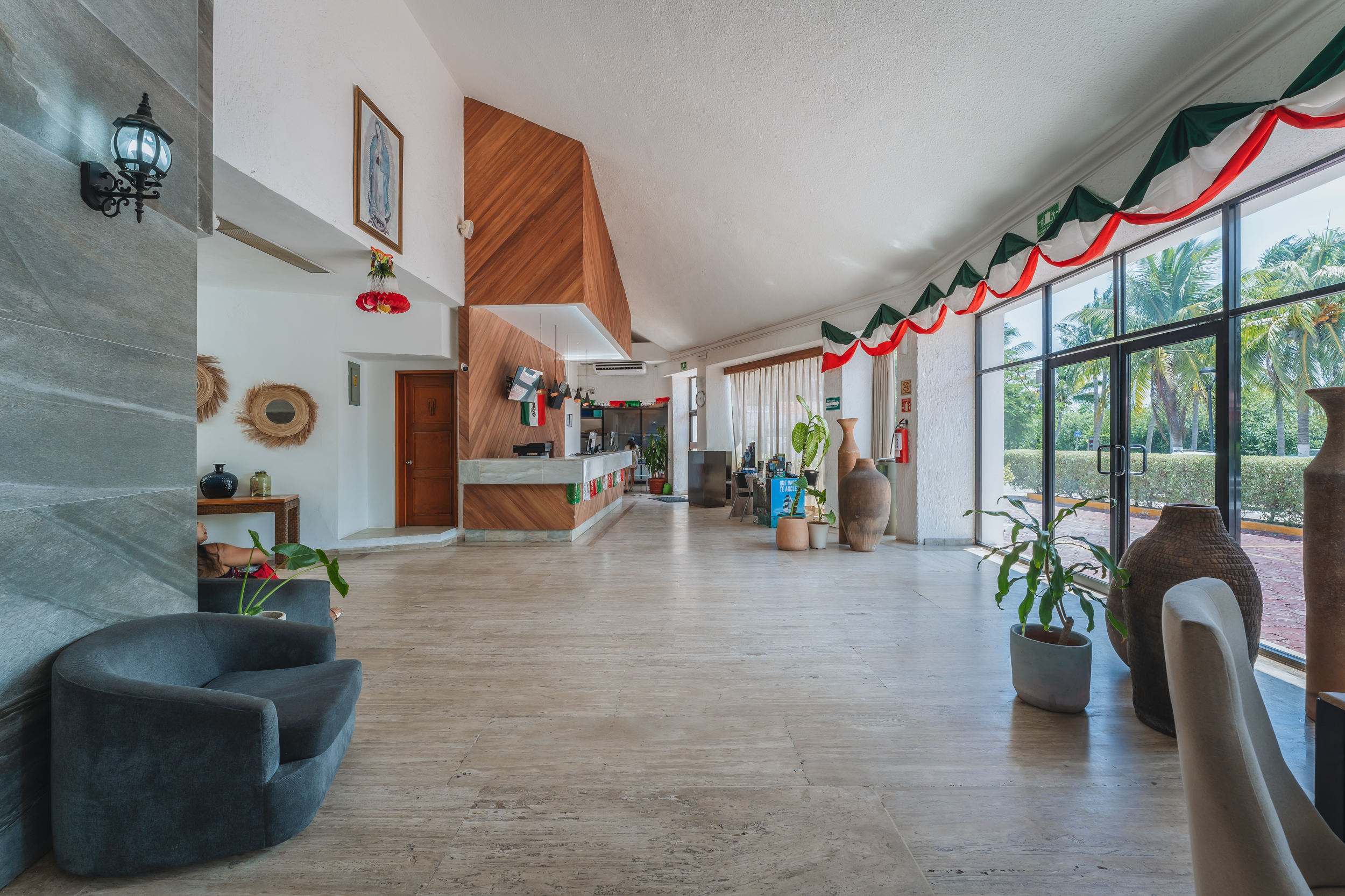 Imperial las Perlas - Poză