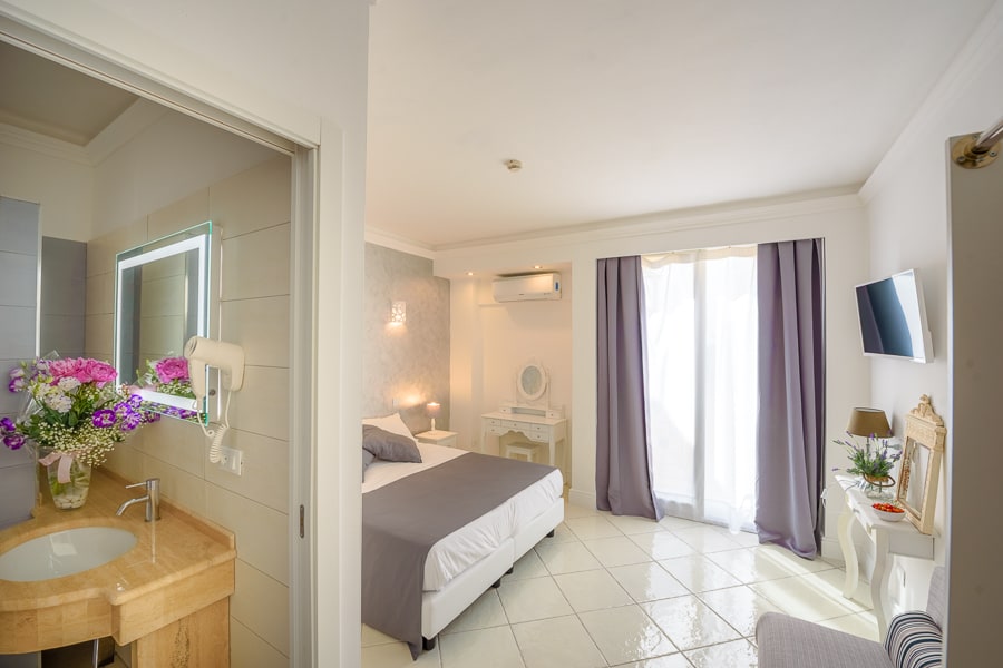 Hotel Bussola di Hermes by null