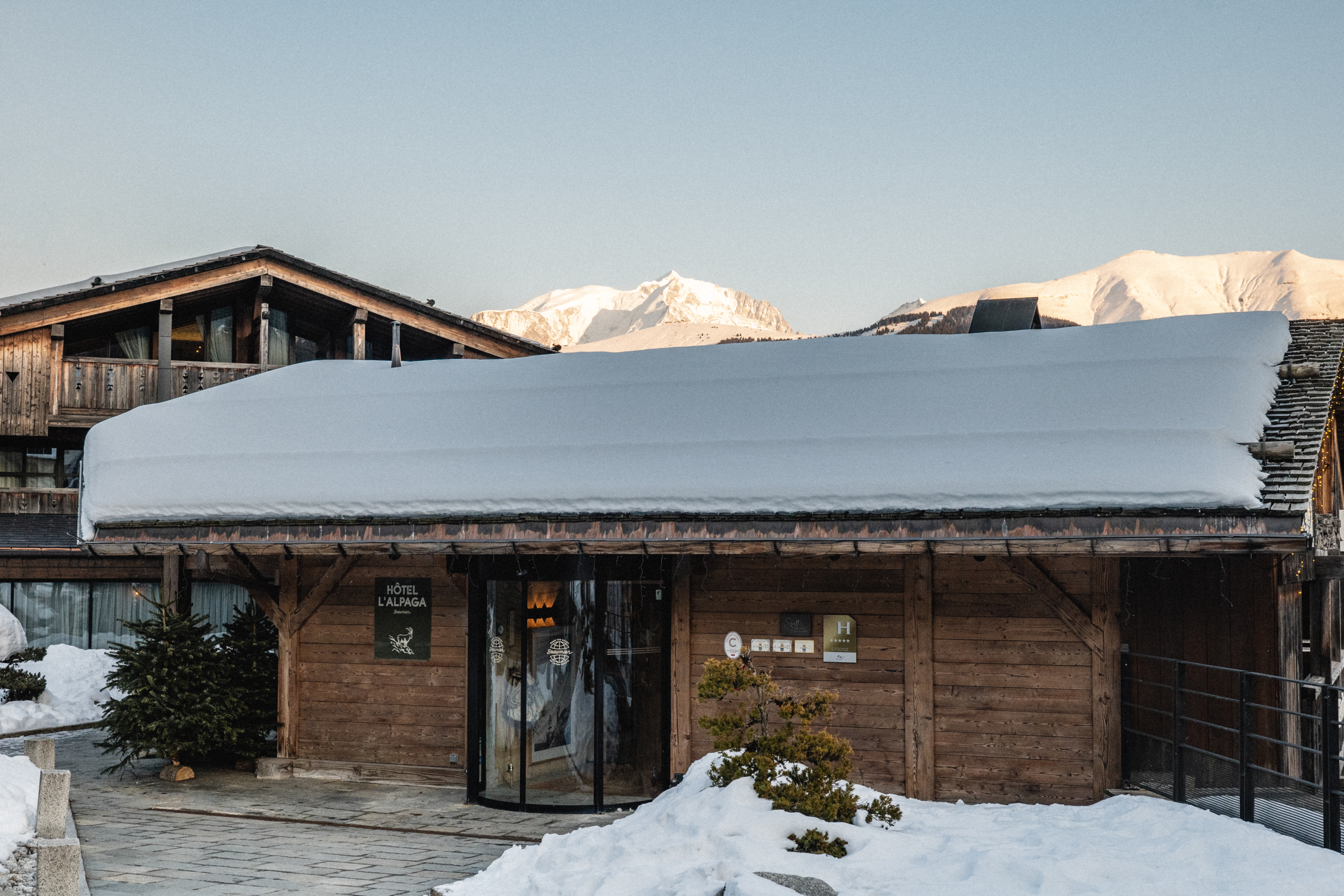 Hotel Alpaga - photo