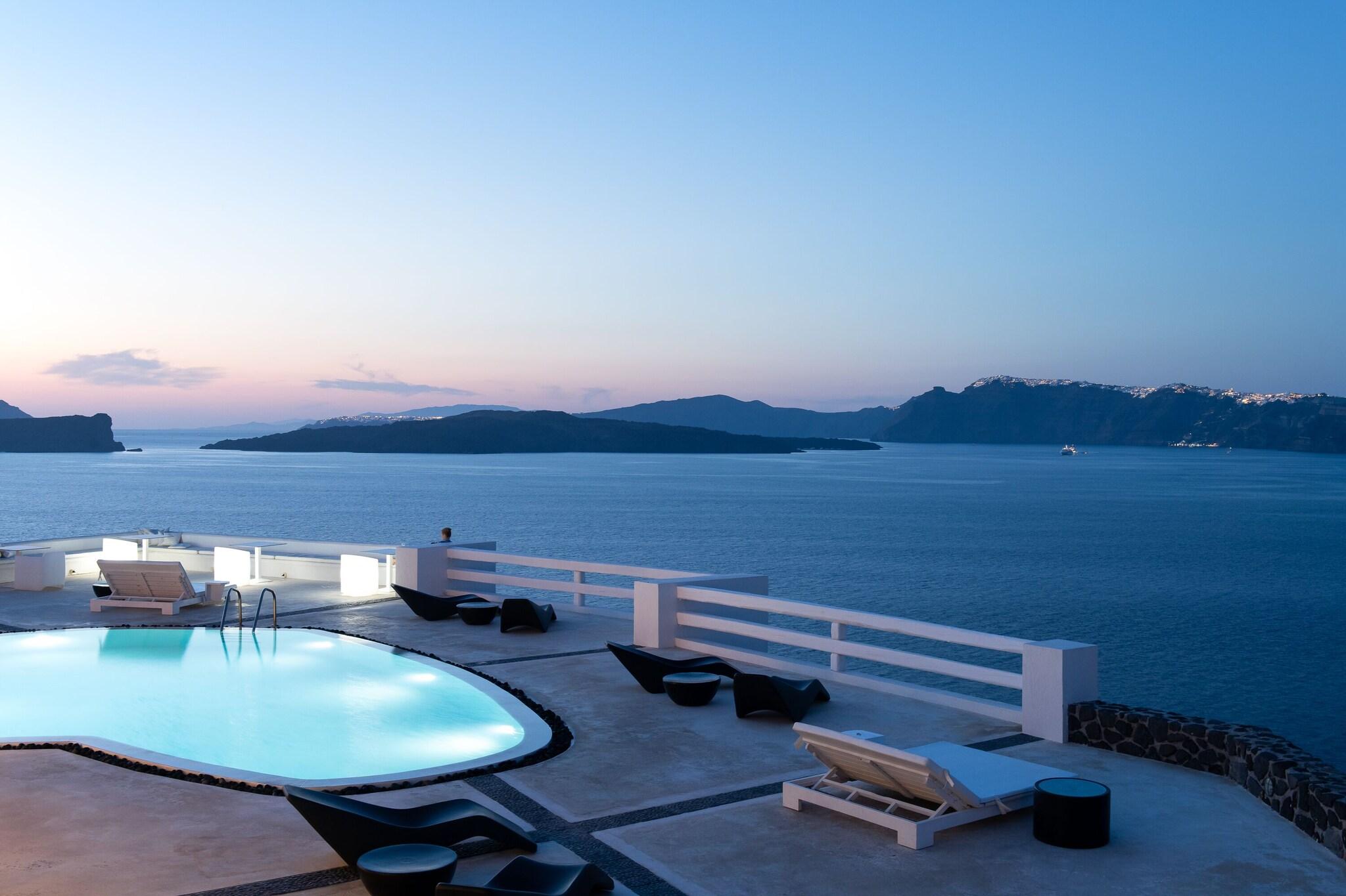 Avant Garde Suites by null