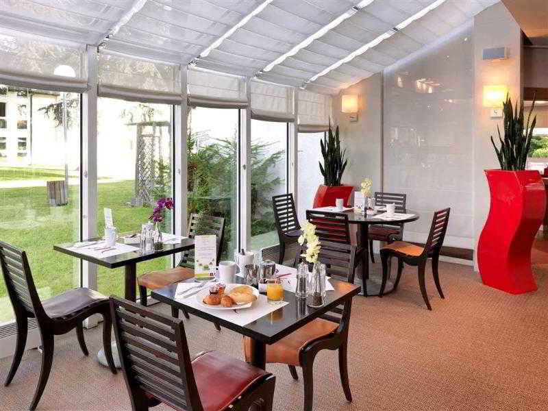 Mercure Parc du Coudray...