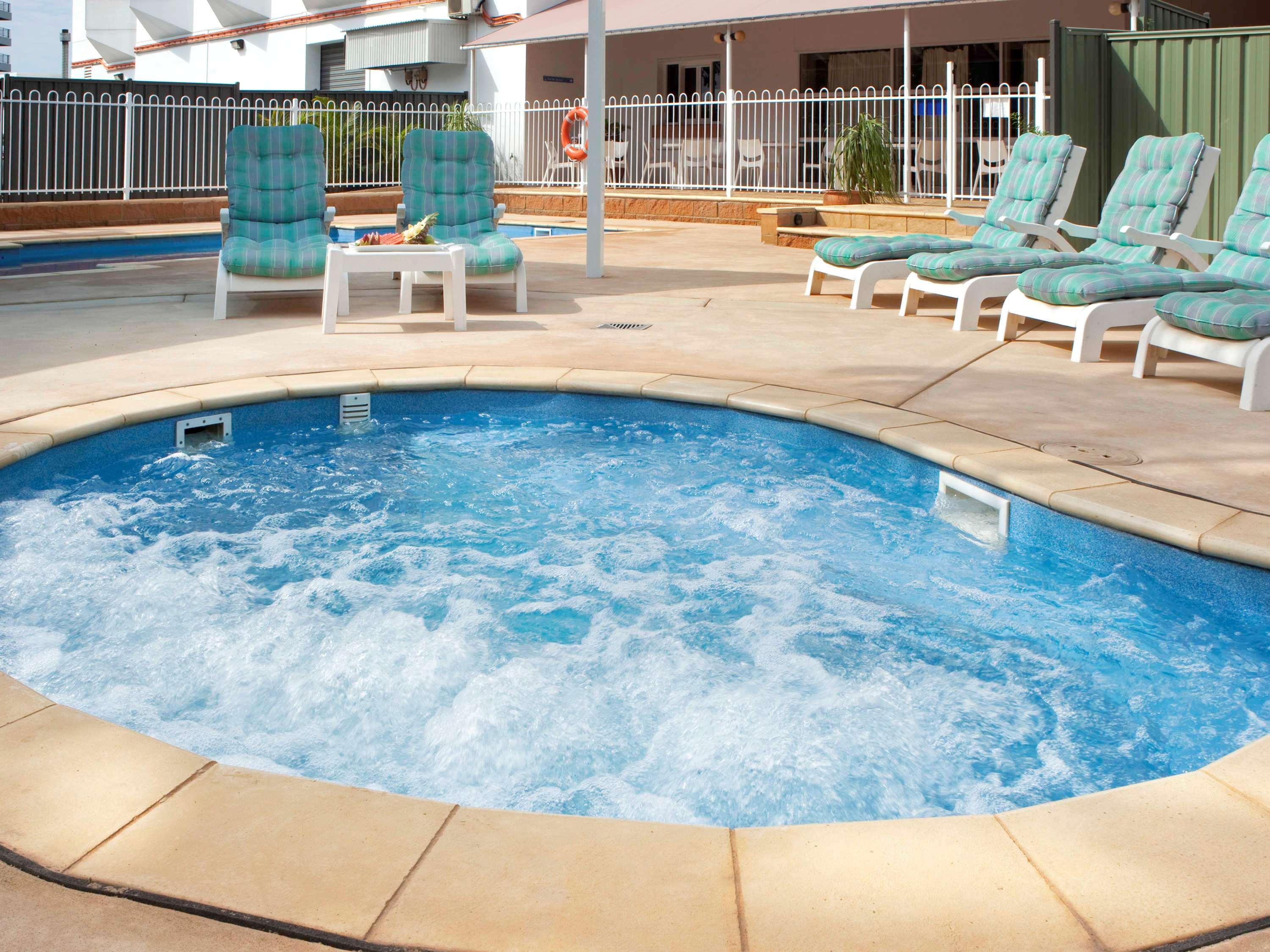 Novotel Darwin CBD by null