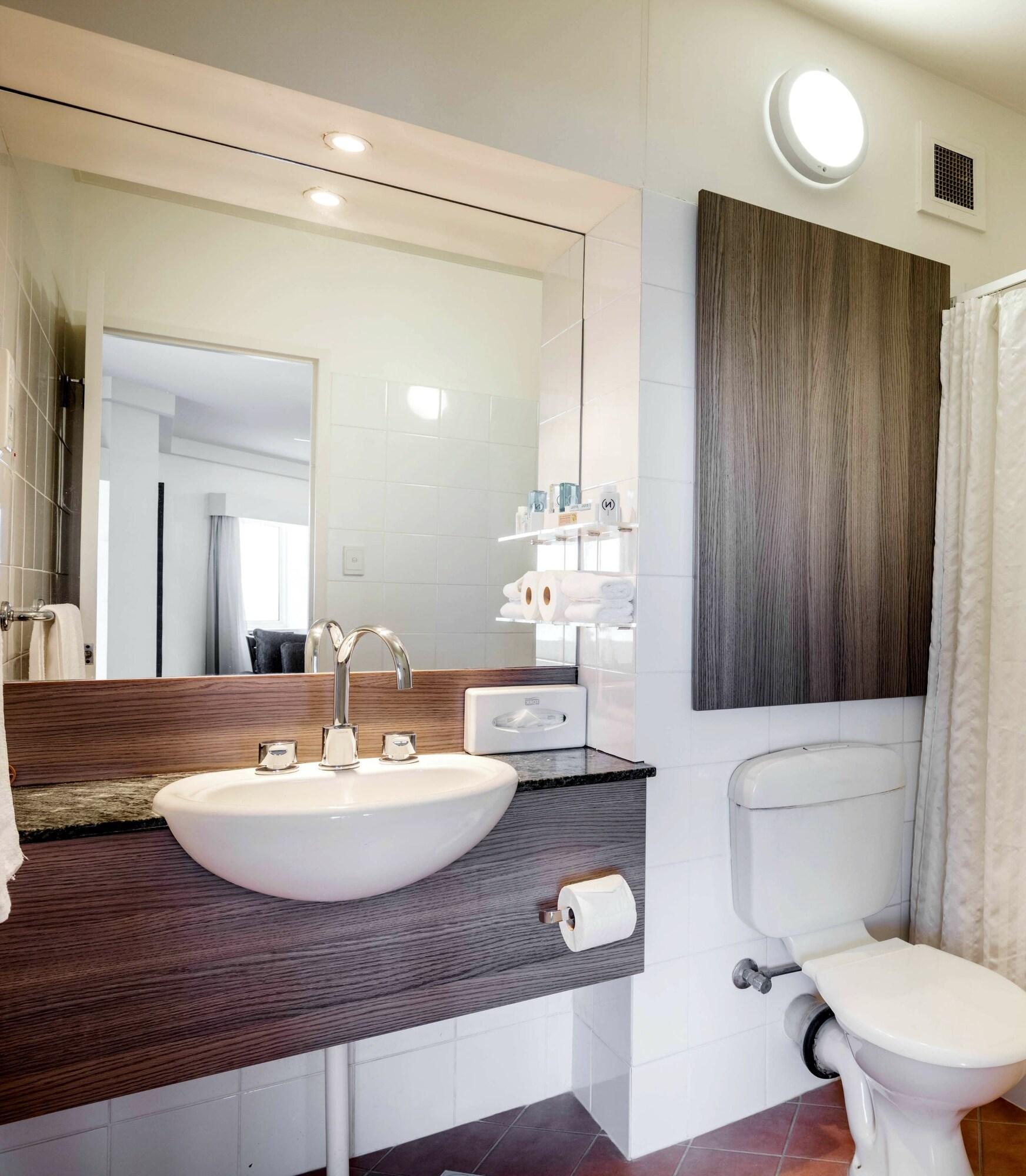 Novotel Darwin CBD by null