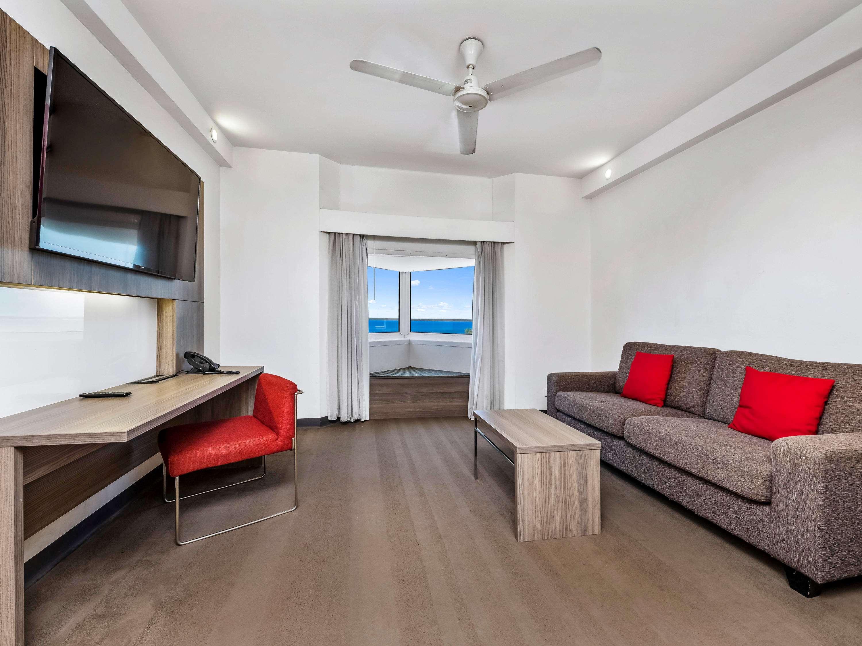 Novotel Darwin CBD by null