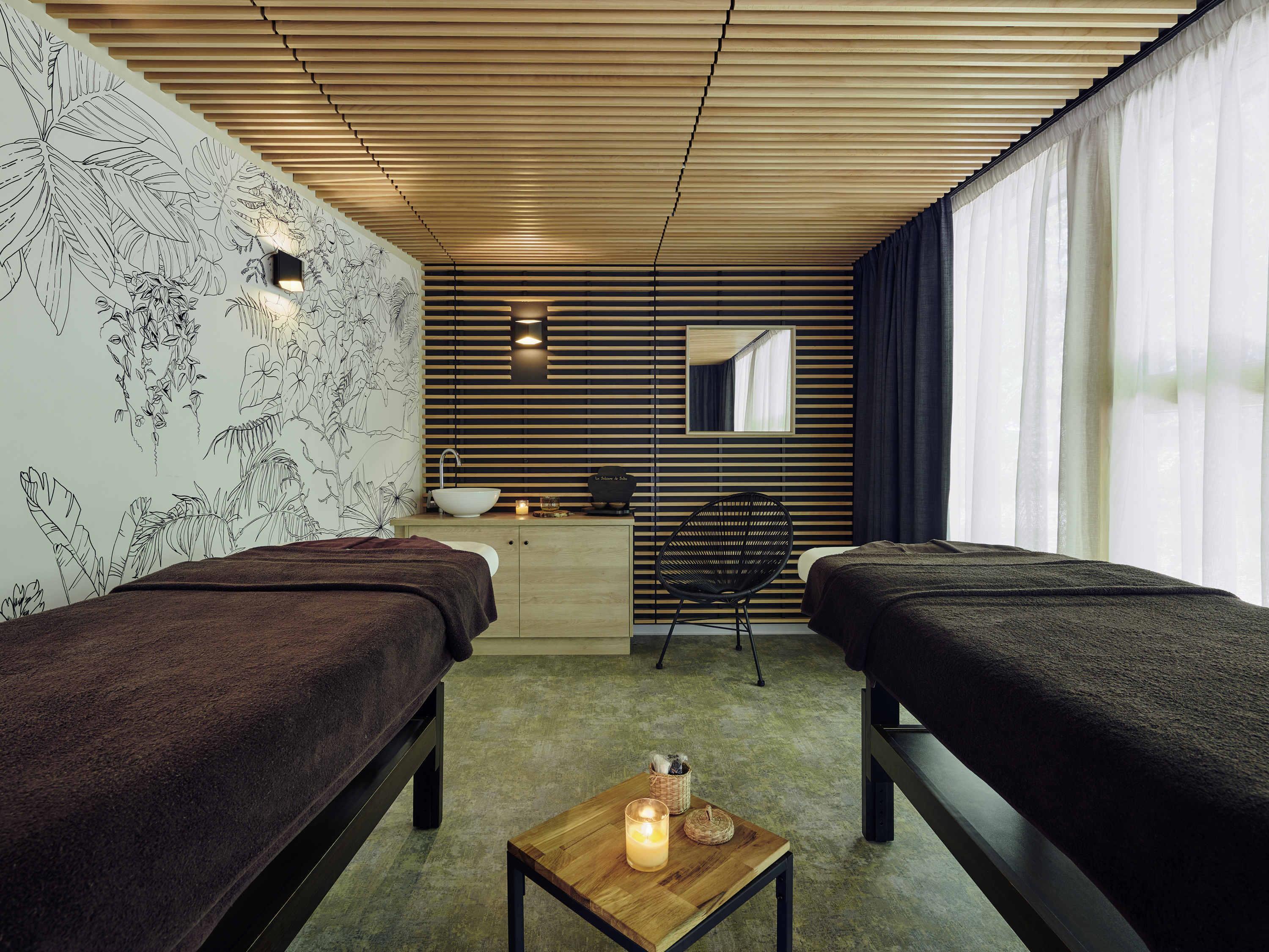 Novotel Fontainebleau Ury - photo