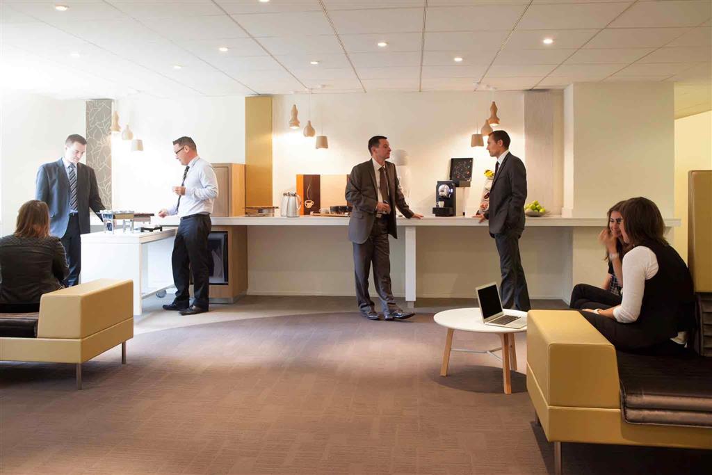 Novotel Fontainebleau Ury - photo