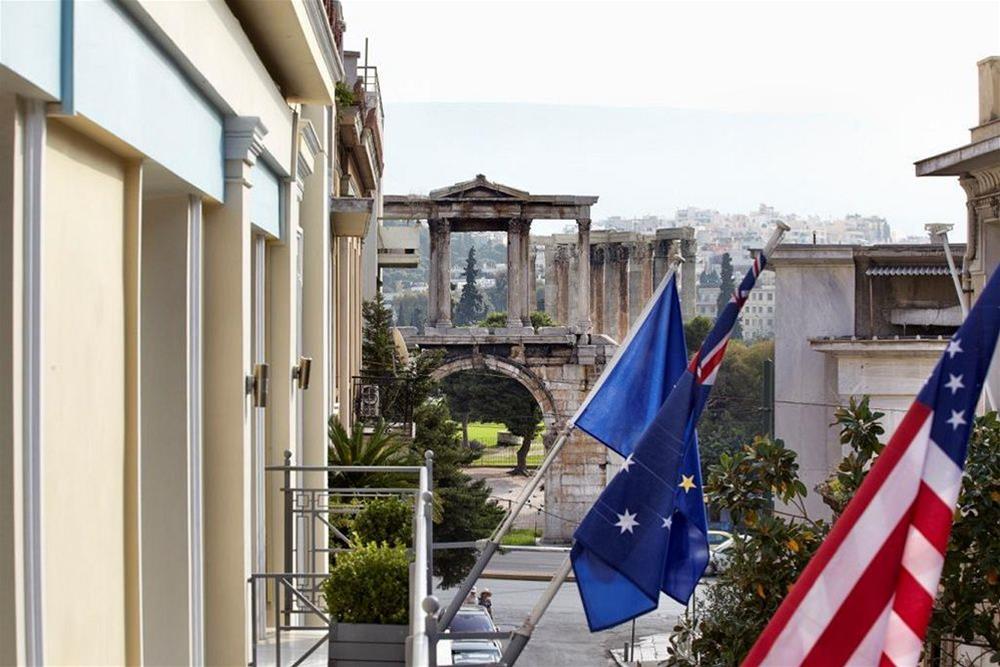 Ava Hotel & Suites - photo