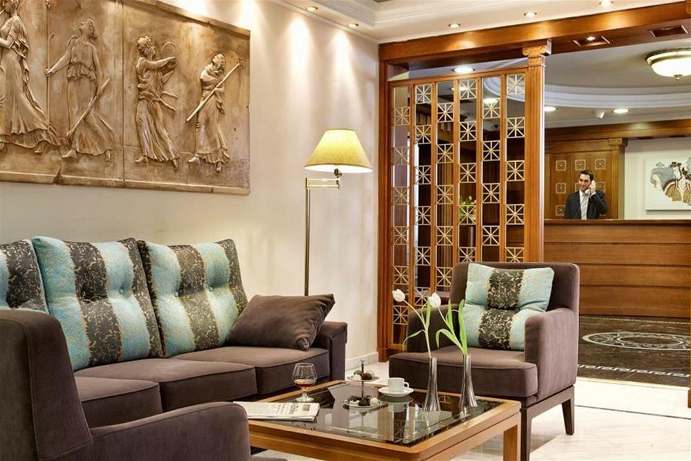 Ava Hotel & Suites - photo