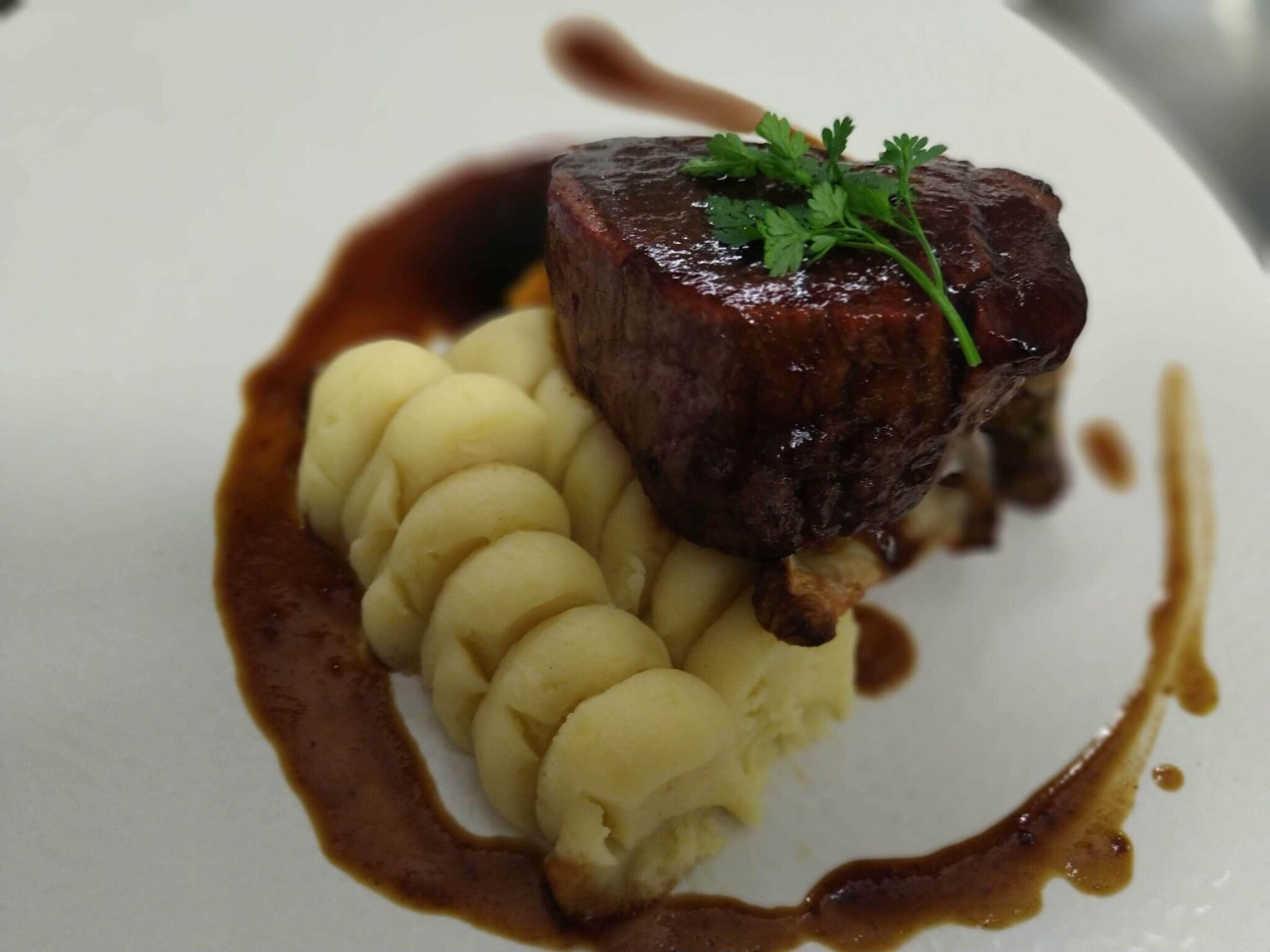 Les Lanchers Hotel Restaurant