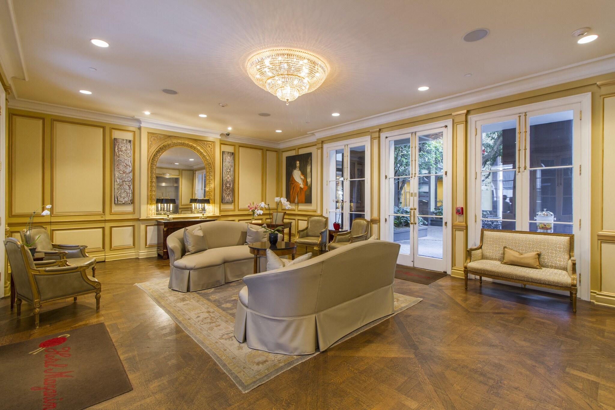 Hotel Mazarin by null