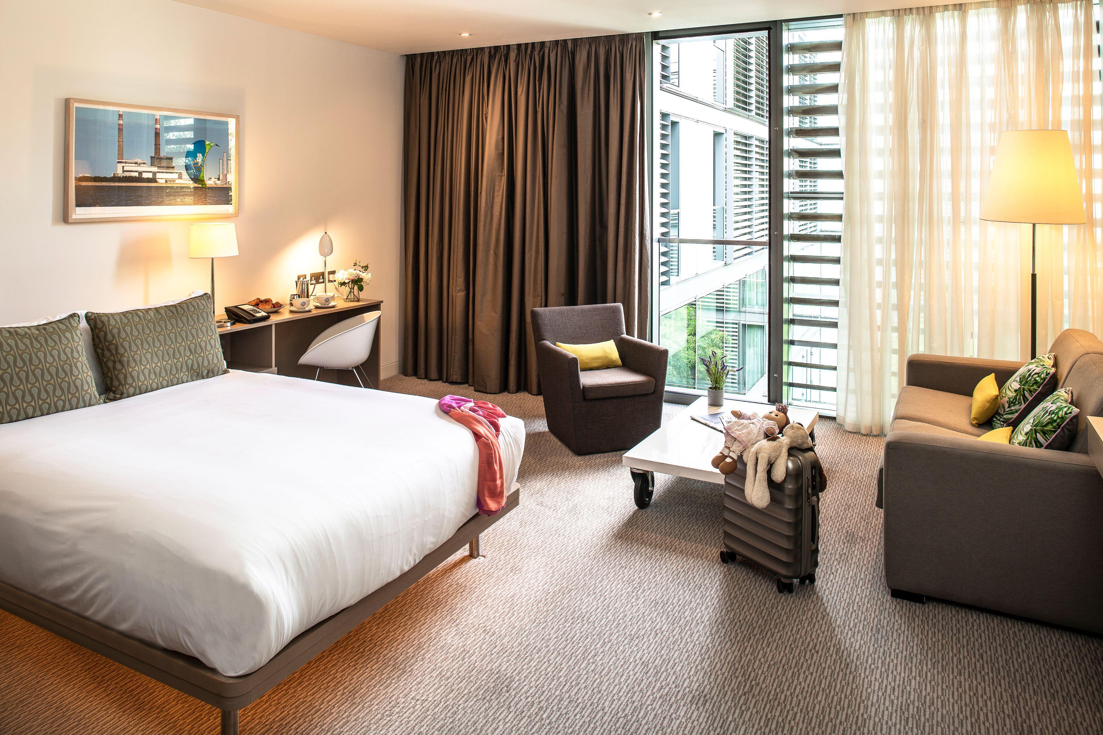 the gibson hotel by null