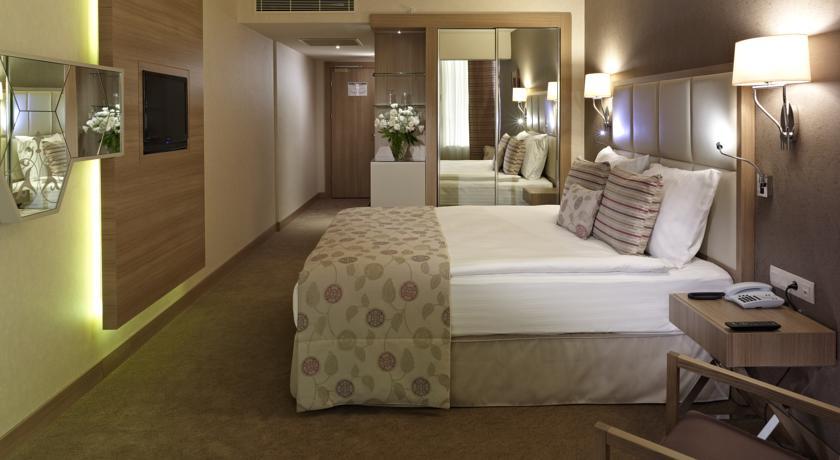 Kaya Izmir Thermal and Spa Hotel