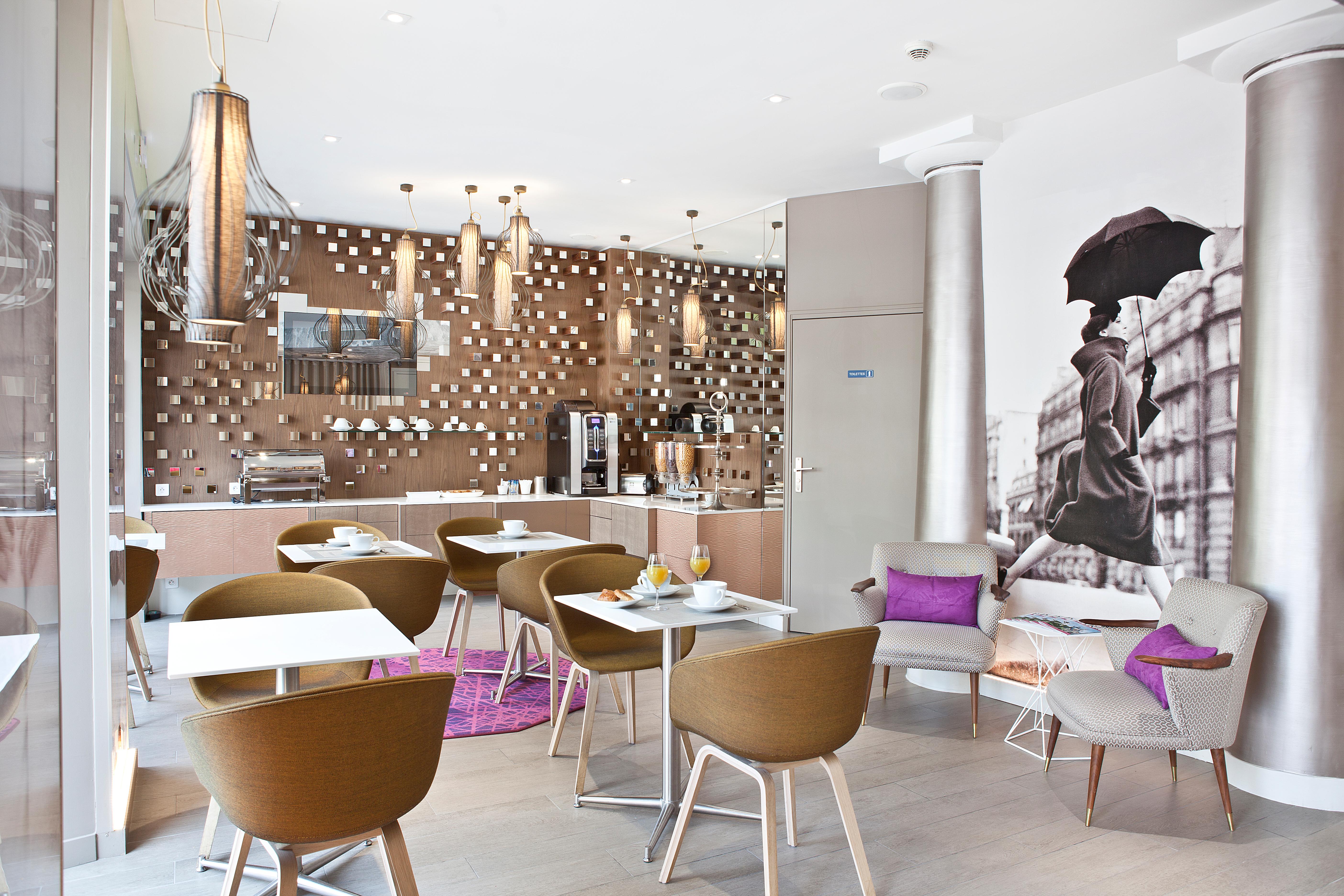 Hotel Eiffel Segur
