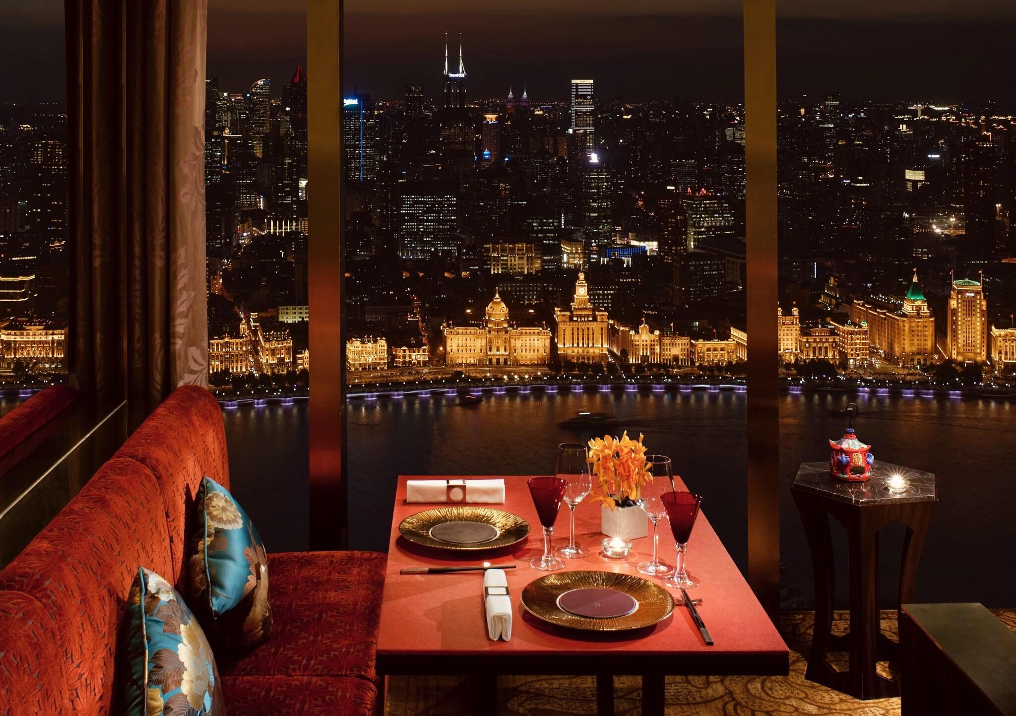 The Ritz-Carlton Shanghai, Pudong by null