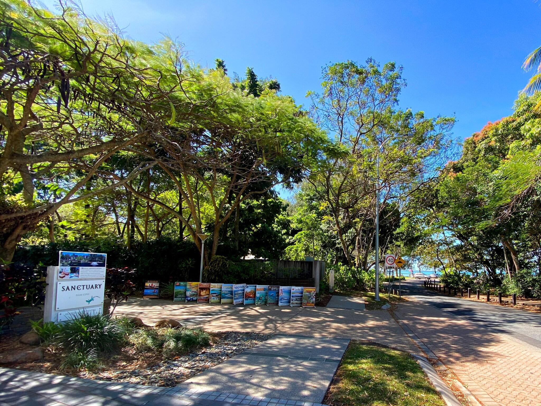 Sanctuary Palm Cove by null