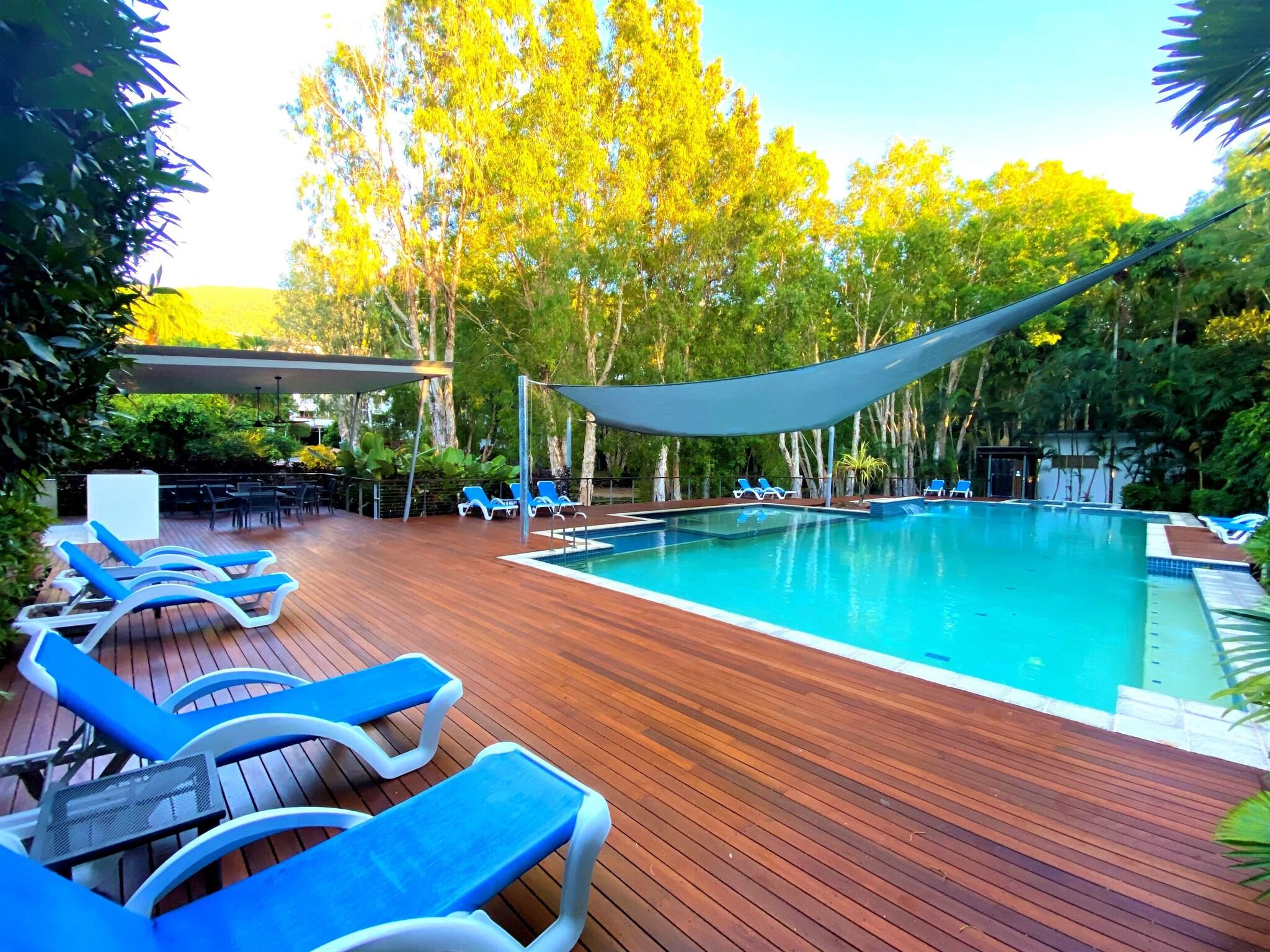 Sanctuary Palm Cove by null